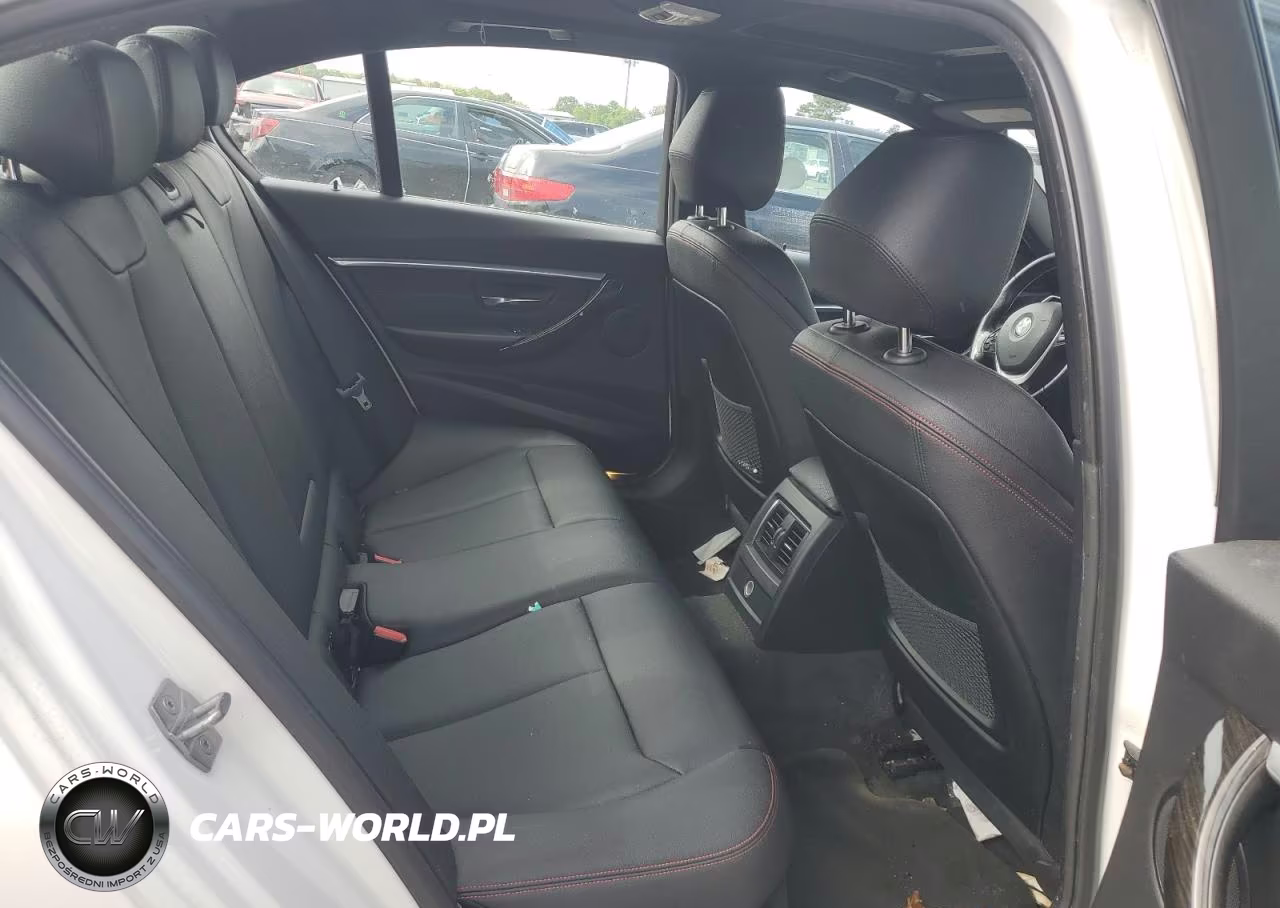2017 BMW 330 Xi VIN:WBA8D9C3XHA005405 - 10