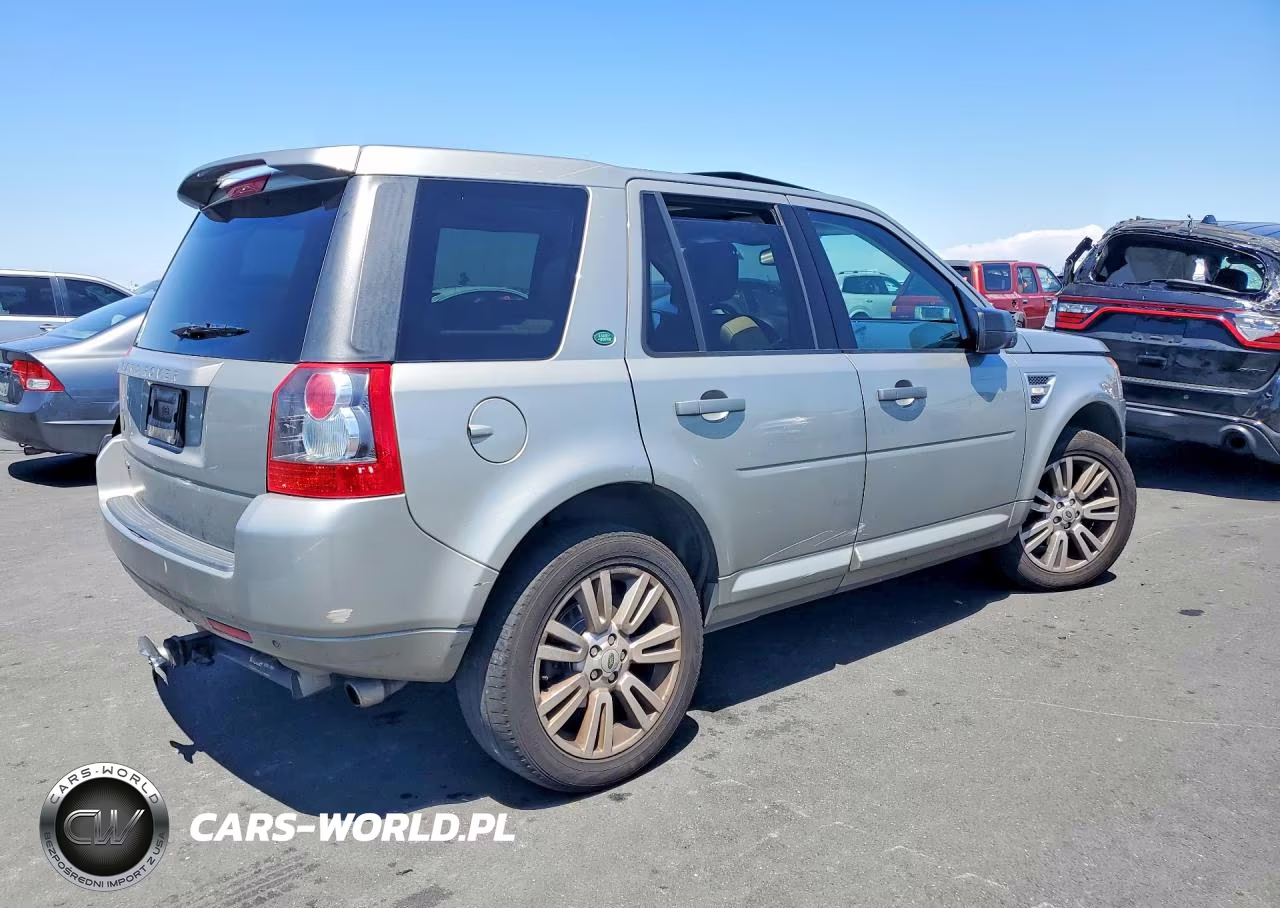 2010 Land Rover Lr2 Hse Technology VIN:SALFT2BN0AH174278 - 3