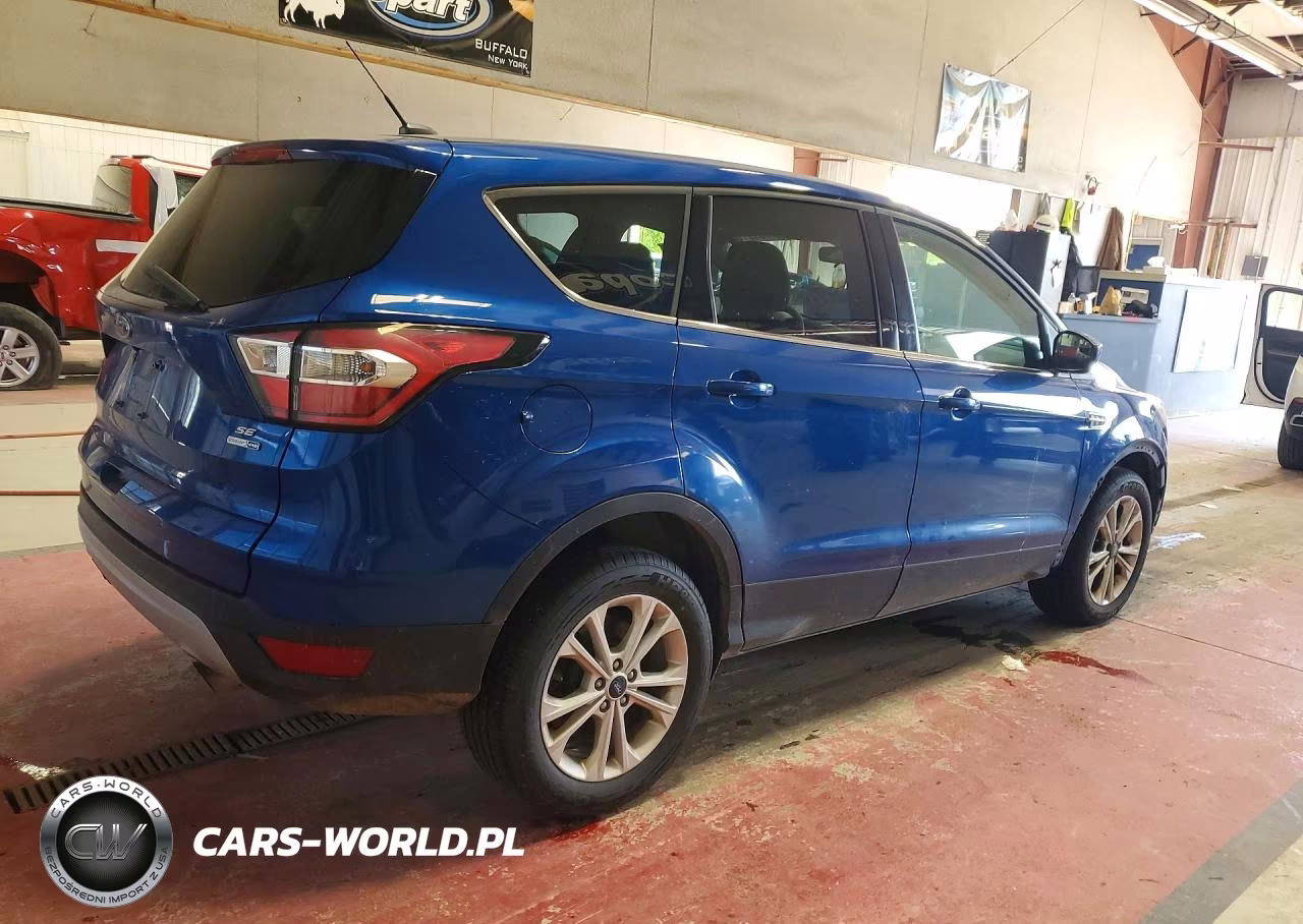 2017 Ford Escape Se VIN:1FMCU9GD9HUE89156 - 3