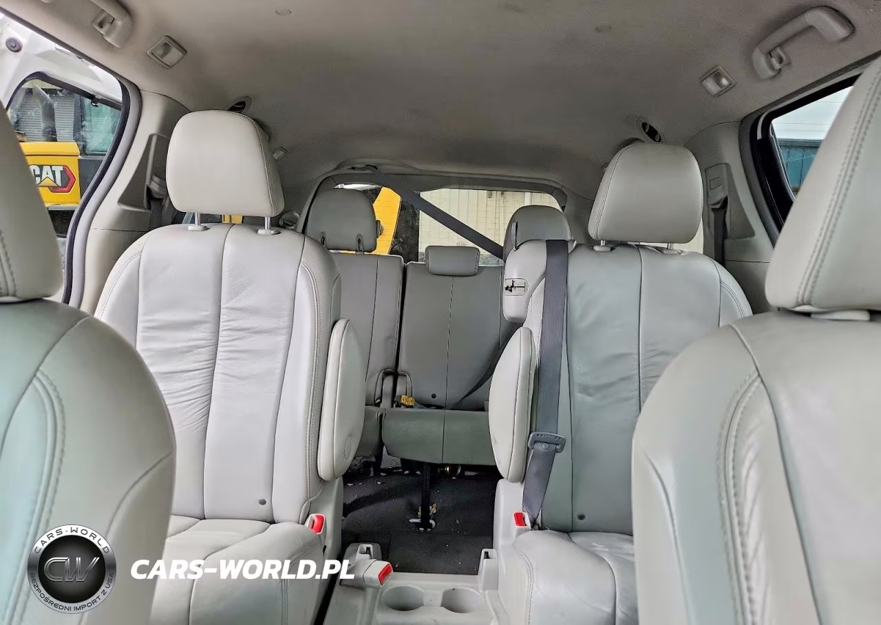2011 Toyota Sienna Xle 8-Passenger VIN:5TDYK3DCXBS050391 - 10