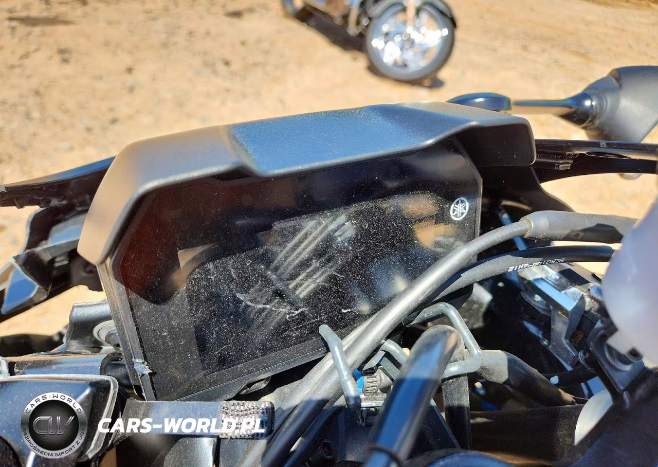 2025 Yamaha Yzf690 VIN:JYARM38E1SA016150 - 7