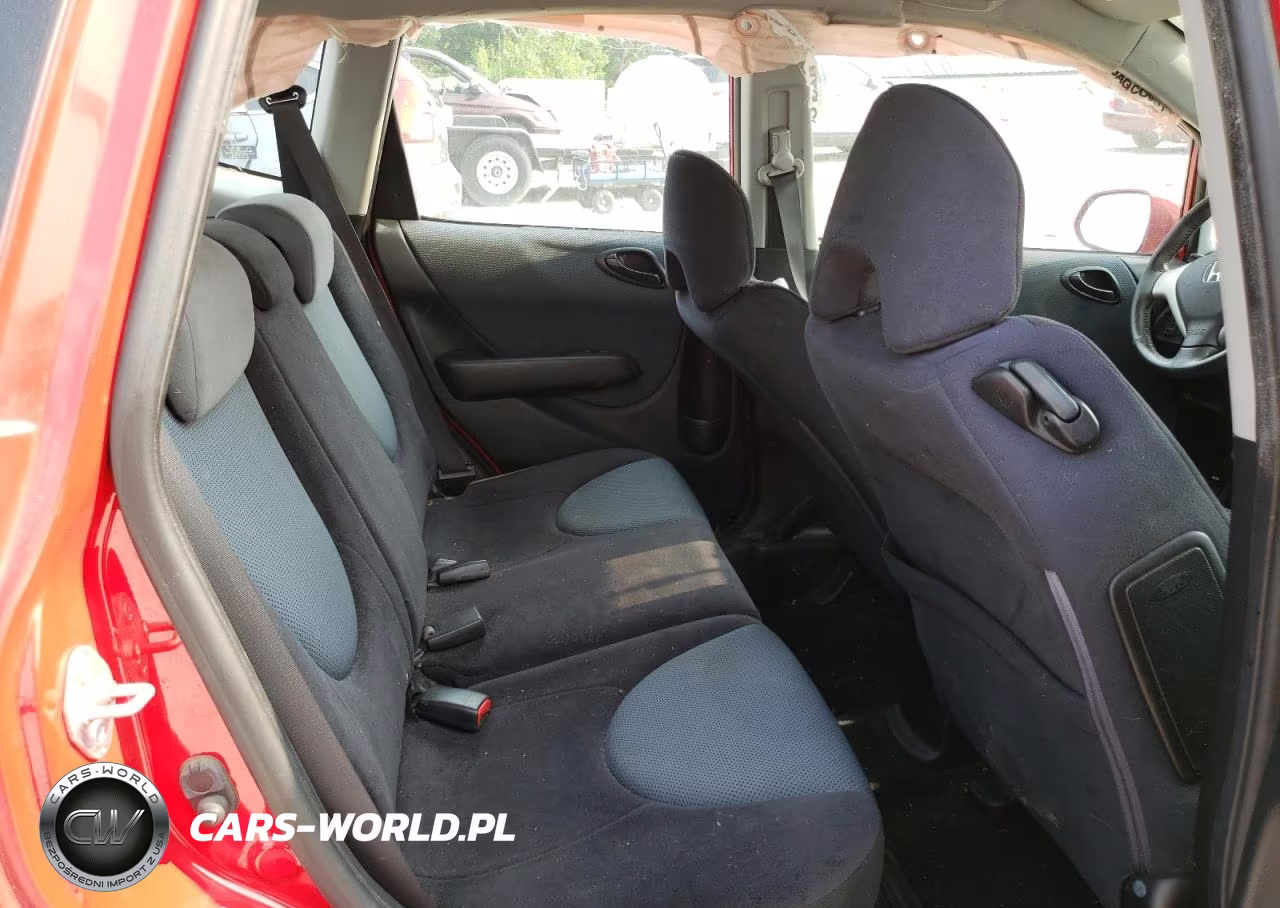 2007 Honda Fit S VIN:JHMGD386X7S051452 - 10