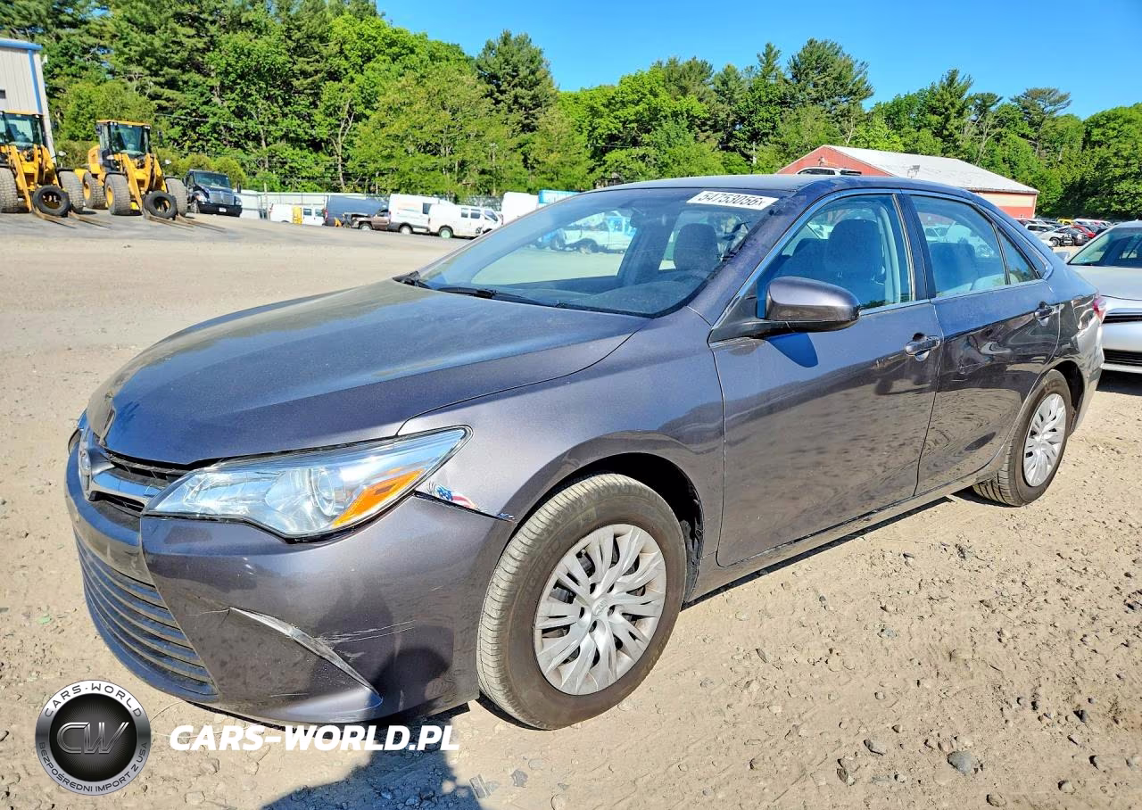 2016 Toyota Camry Le