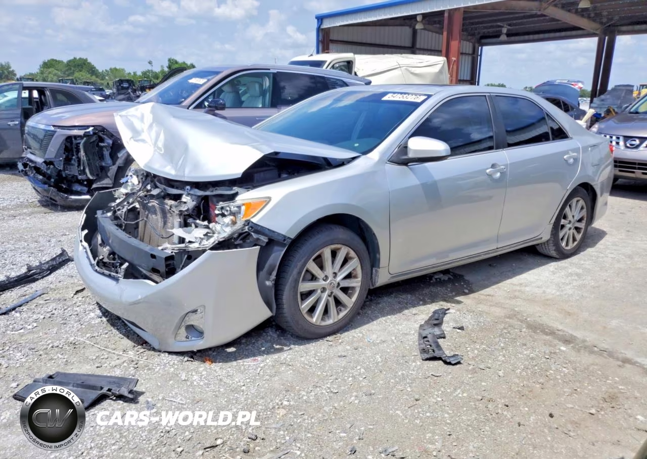 2012 Toyota Camry Xle – zdjęcie 1 z 12