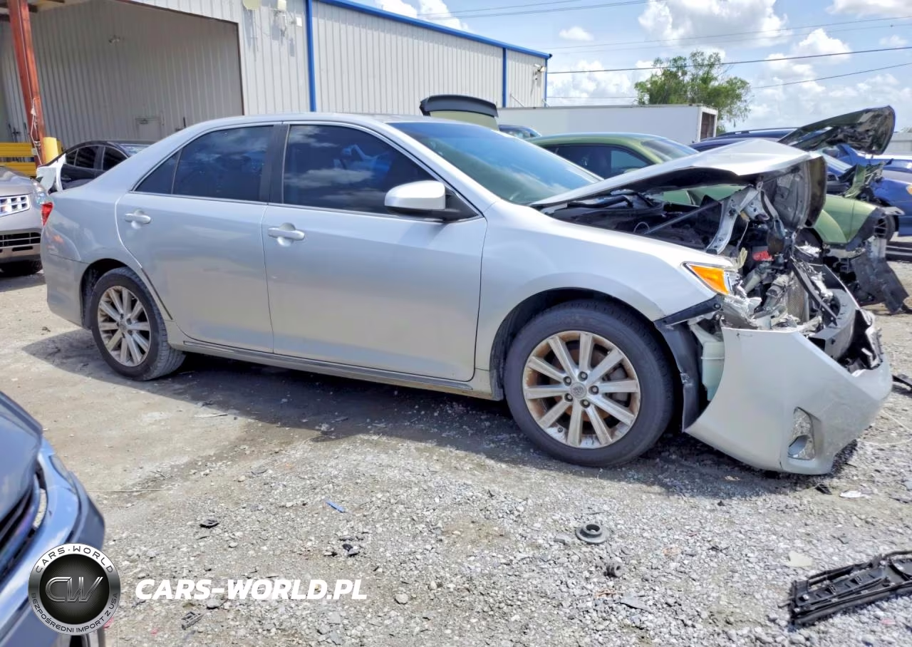2012 Toyota Camry Xle VIN:4T1BF1FK7CU112227 - 4