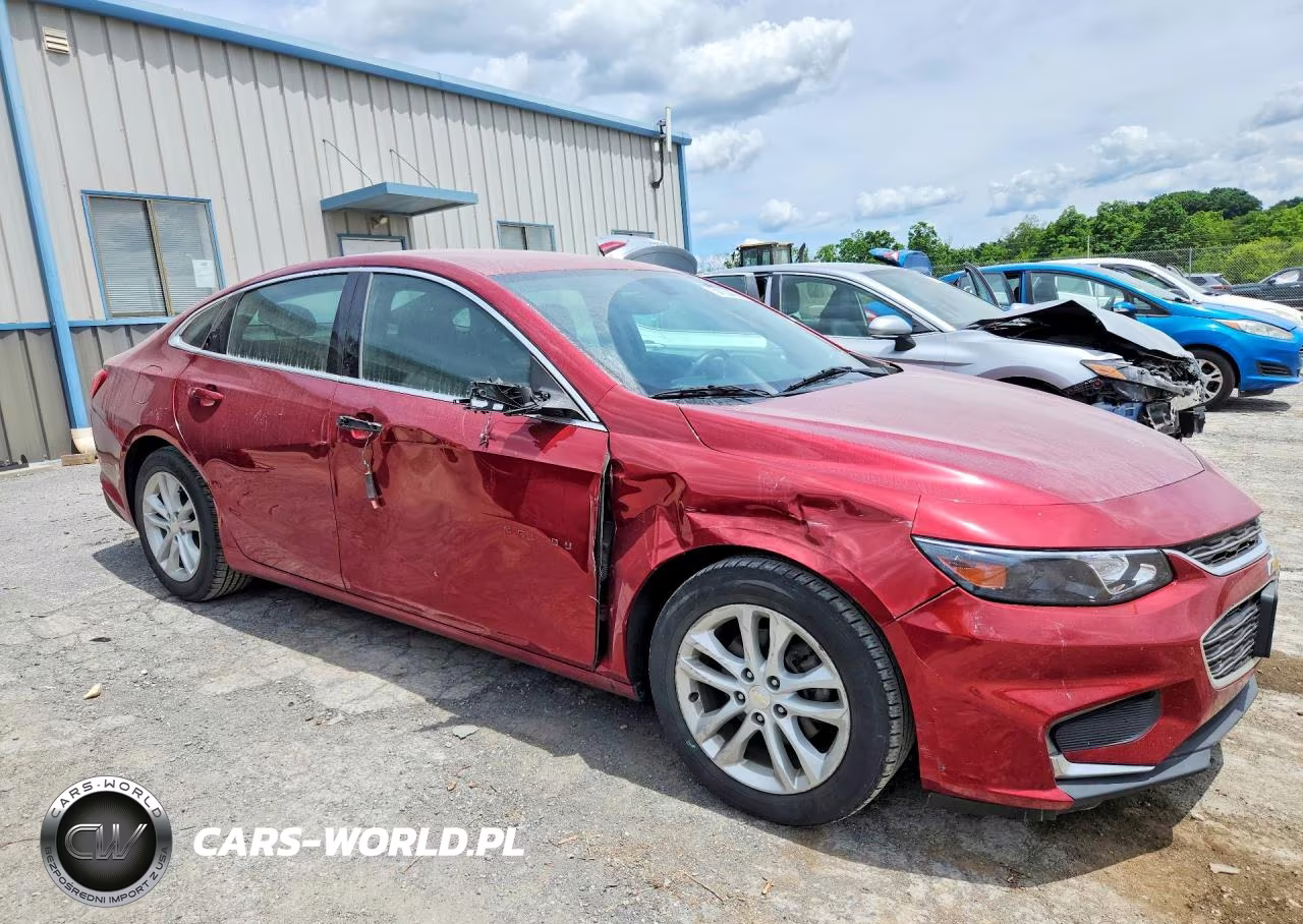 2017 Chevrolet Malibu Lt VIN:1G1ZE5ST8HF166104 - 4