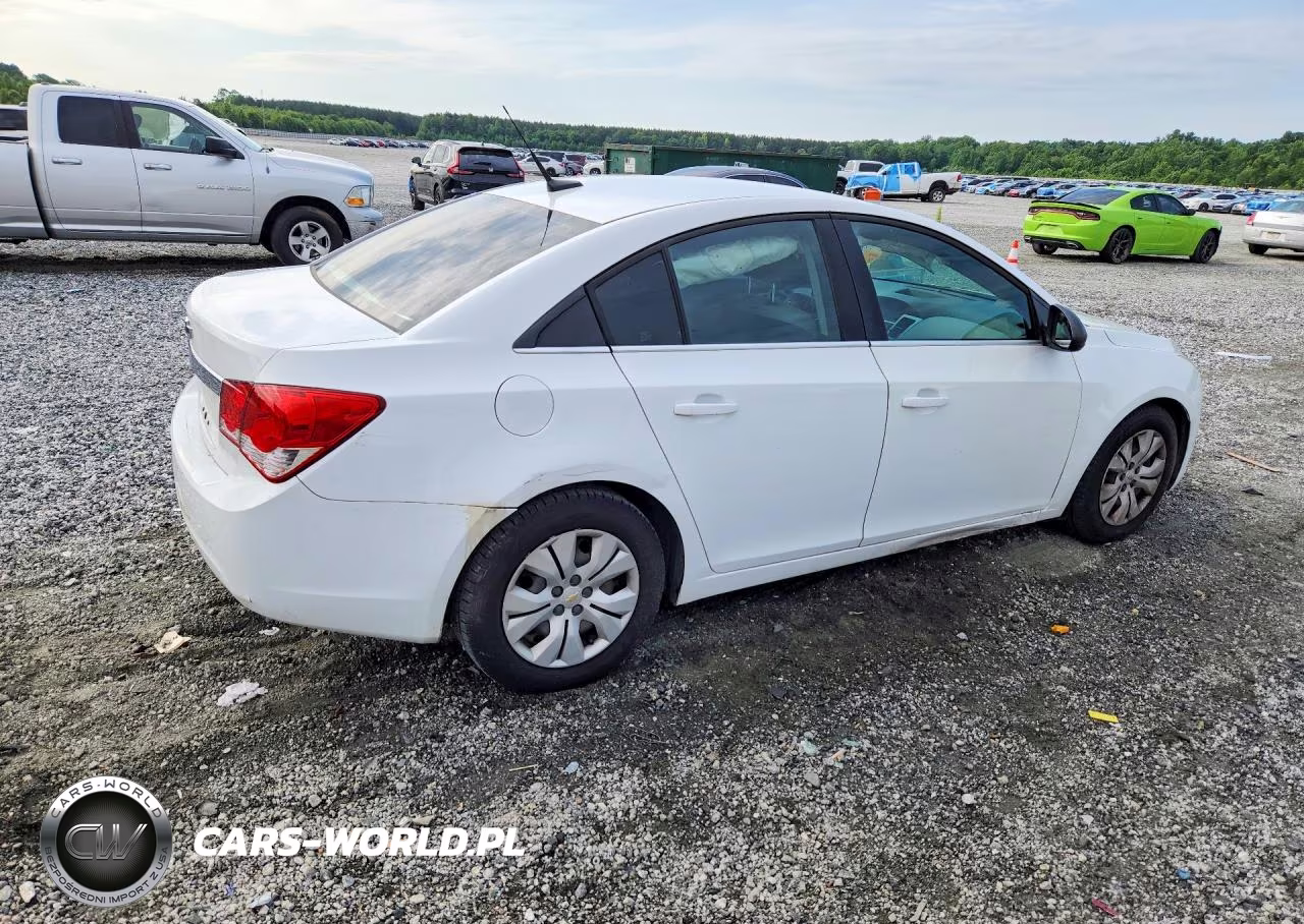 2012 Chevrolet Cruze Ls VIN:1G1PC5SH6C7245394 - 3