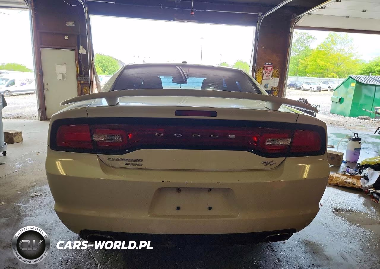 2011 Dodge Charger R VIN:2B3CM5CT3BH611001 - 6