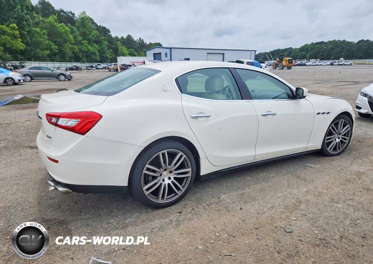 2015 Maserati Ghibli VIN:ZAM57XSA0F1158286 - 3