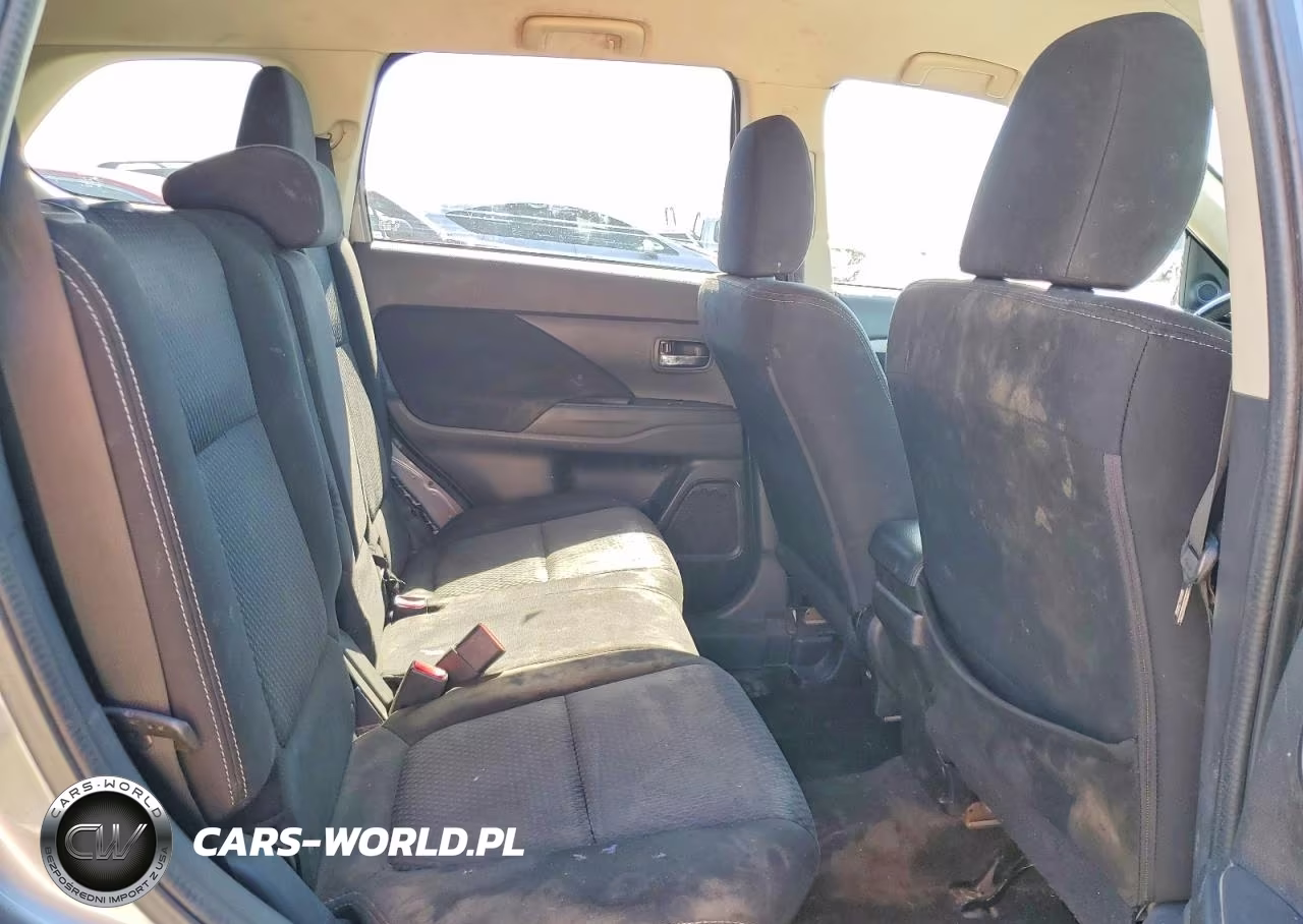2018 Mitsubishi Outlander Se VIN:JA4AD3A3XJJ001780 - 11