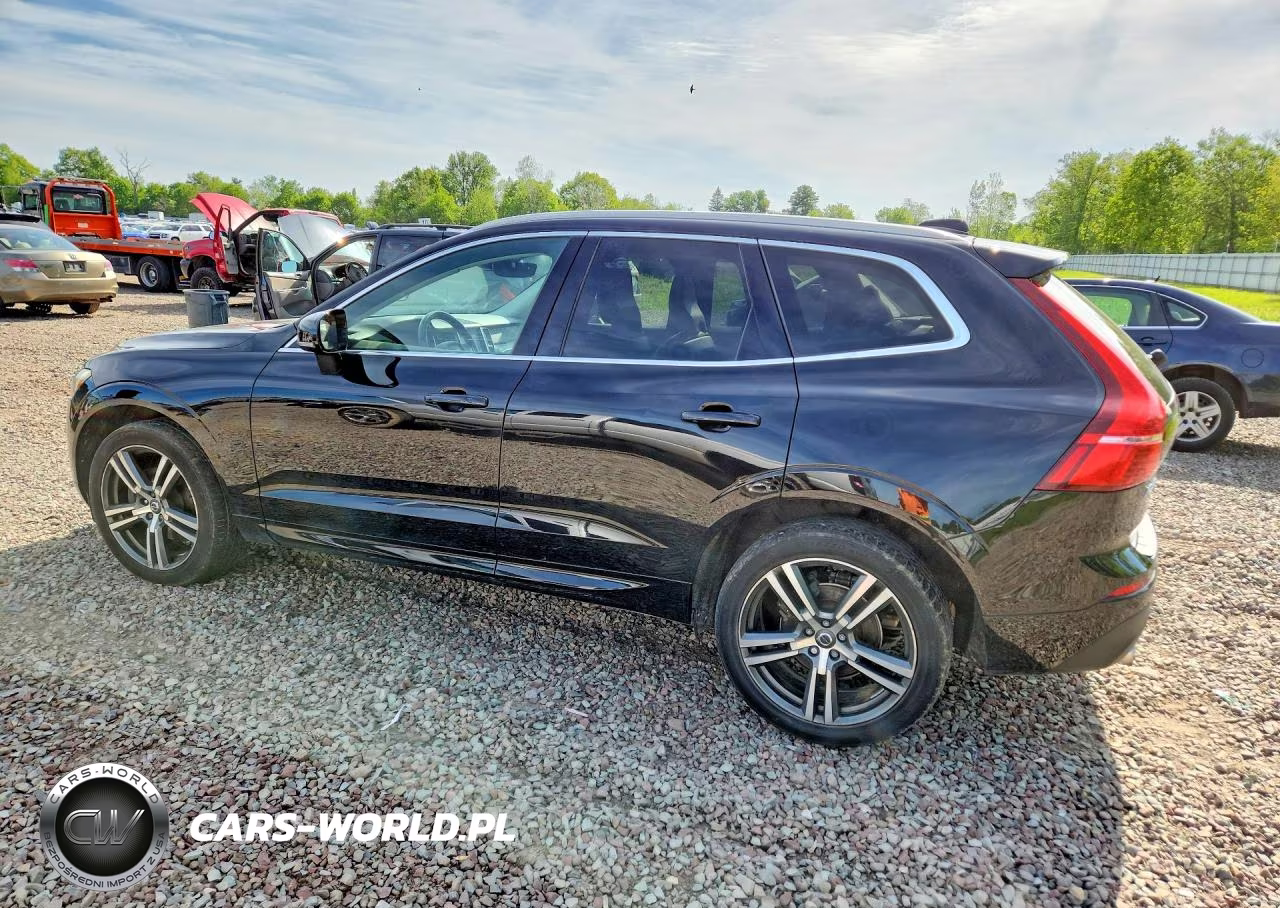 2020 Volvo Xc60 T5 Momentum VIN:YV4102RK9L1411865 - 2