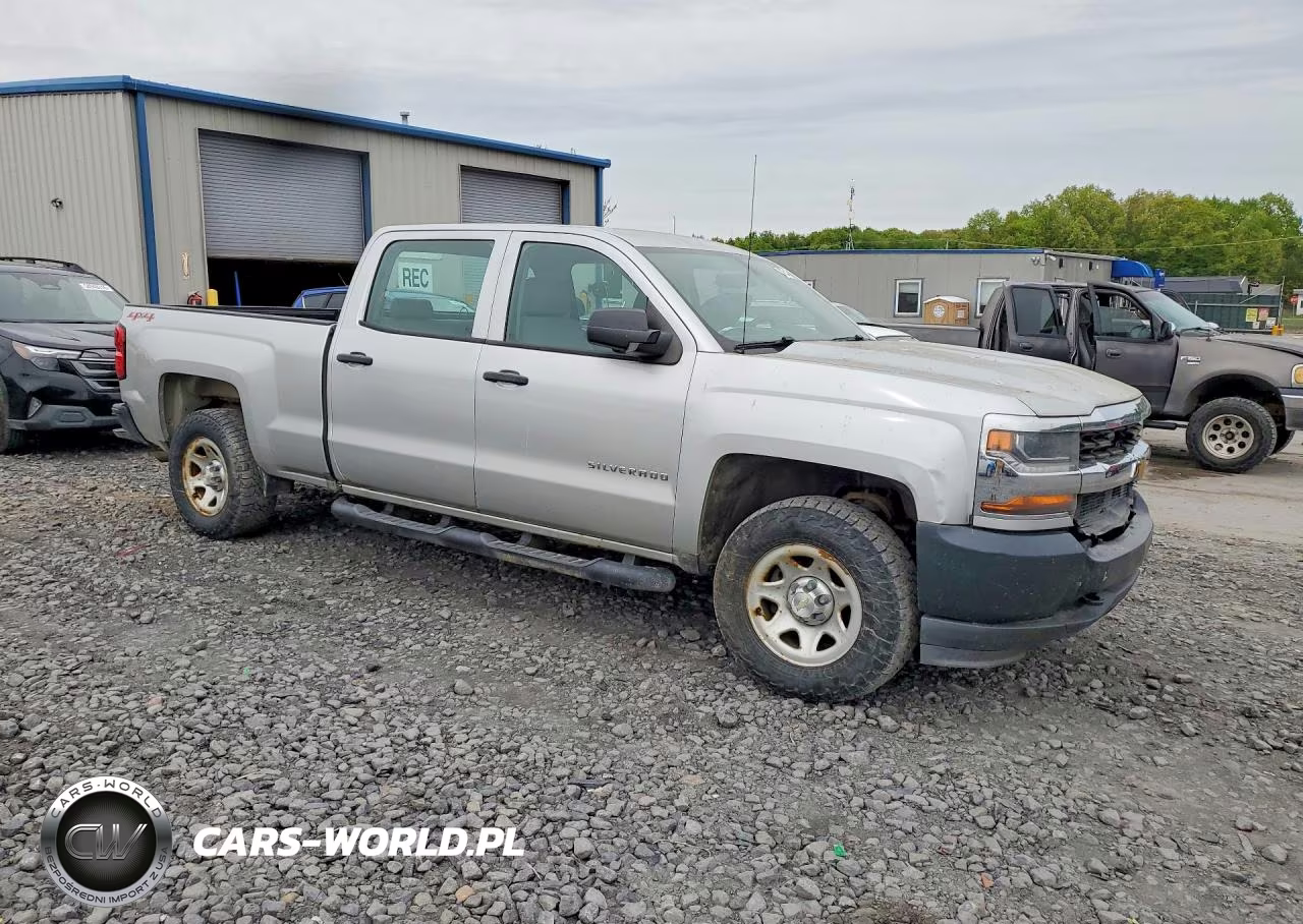 2016 Chevrolet Silverado K1500 VIN:3GCUKNEC6GG179095 - 4