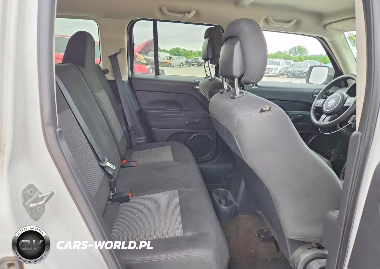 2015 Jeep Patriot Sport VIN:1C4NJPBA7FD402195 - 11