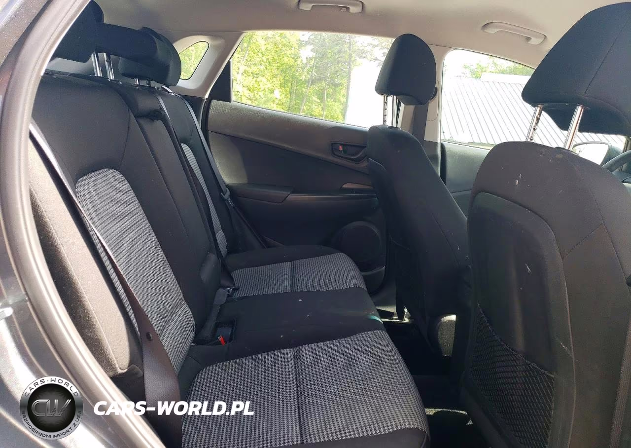 2020 Hyundai Kona Se VIN:KM8K12AA8LU592281 - 10