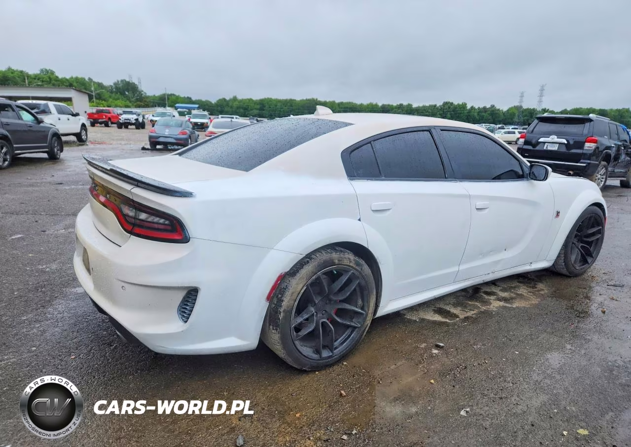2018 Dodge Charger Sxt Plus VIN:2C3CDXHG0JH166712 - 3