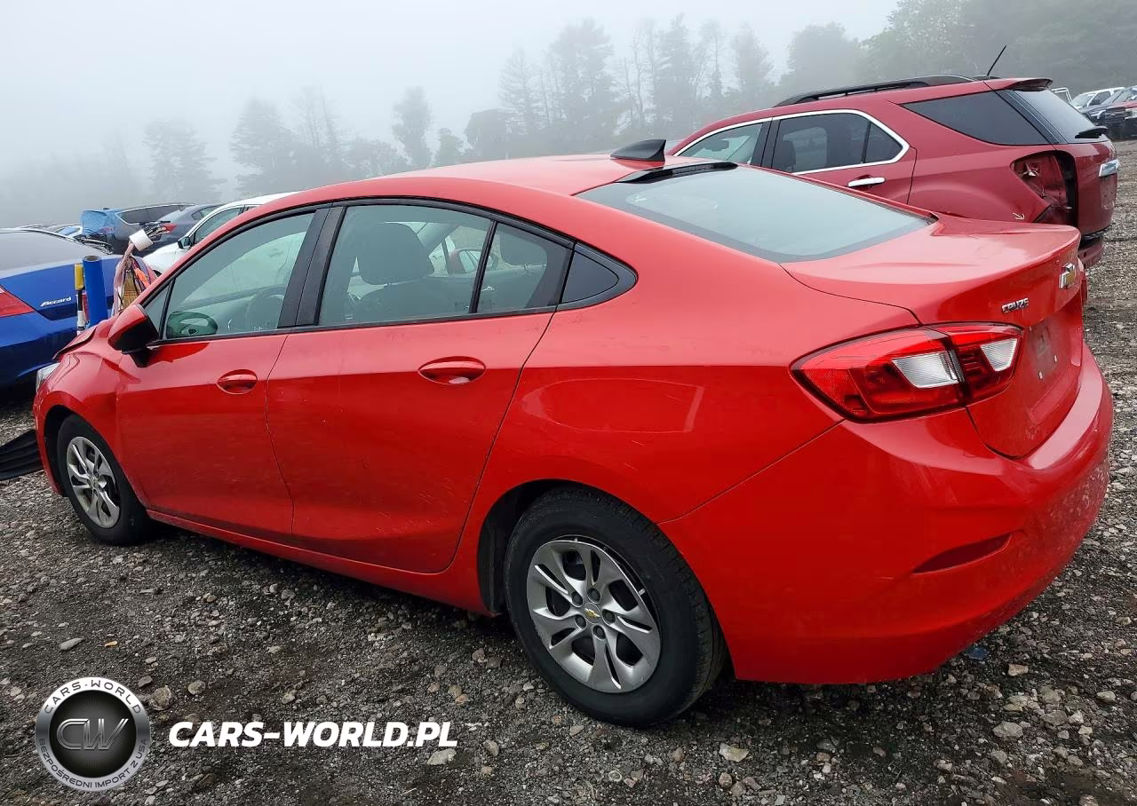 2019 Chevrolet Cruze VIN:1G1BJ5SM4K7104416 - 2
