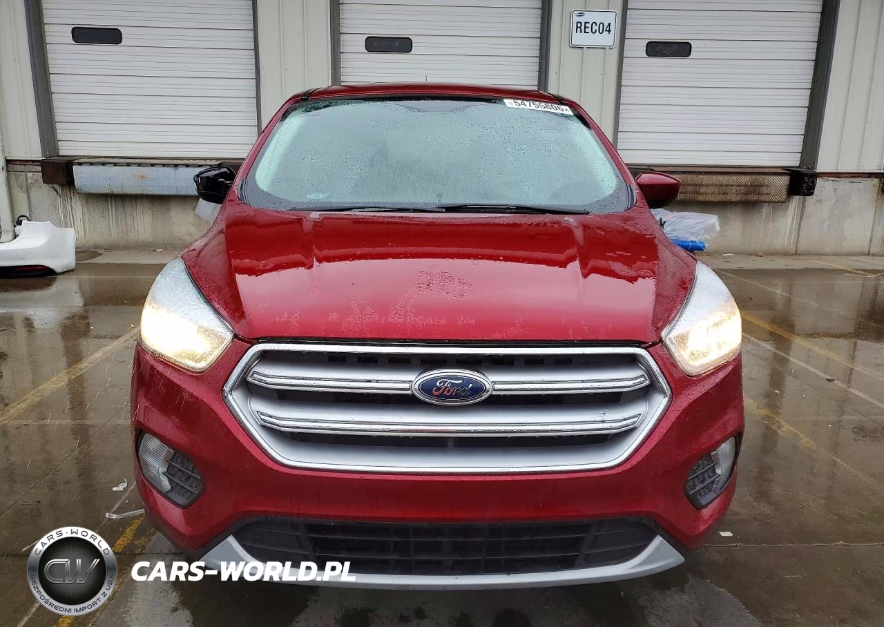 2017 Ford Escape Se VIN:1FMCU0GD6HUC46531 - 5