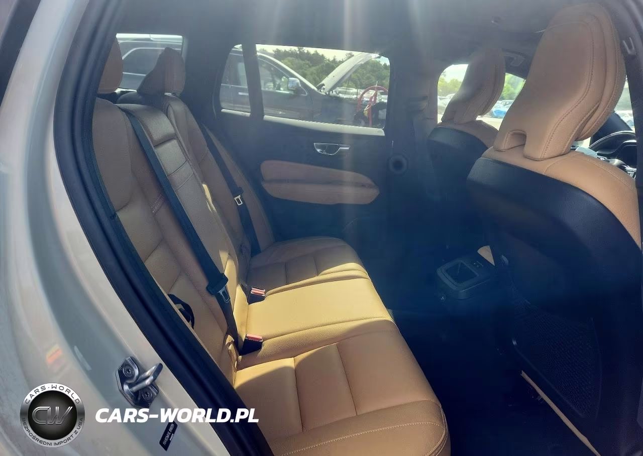 2020 Volvo V60 Cross Country T5 Momentum VIN:YV4102WK4L1048394 - 10