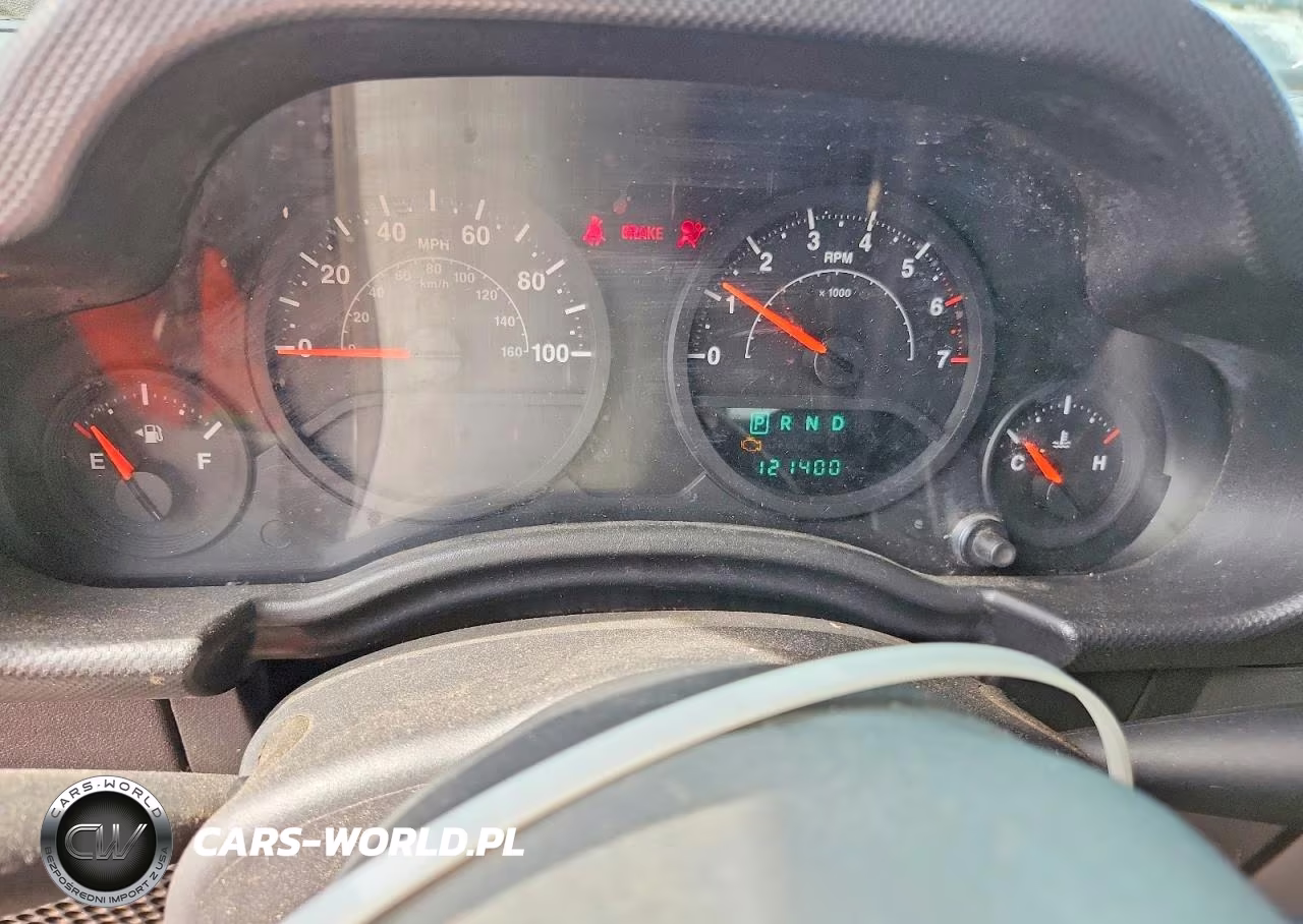 2007 Jeep Wrangler X VIN:1J4FA24157L226625 - 9