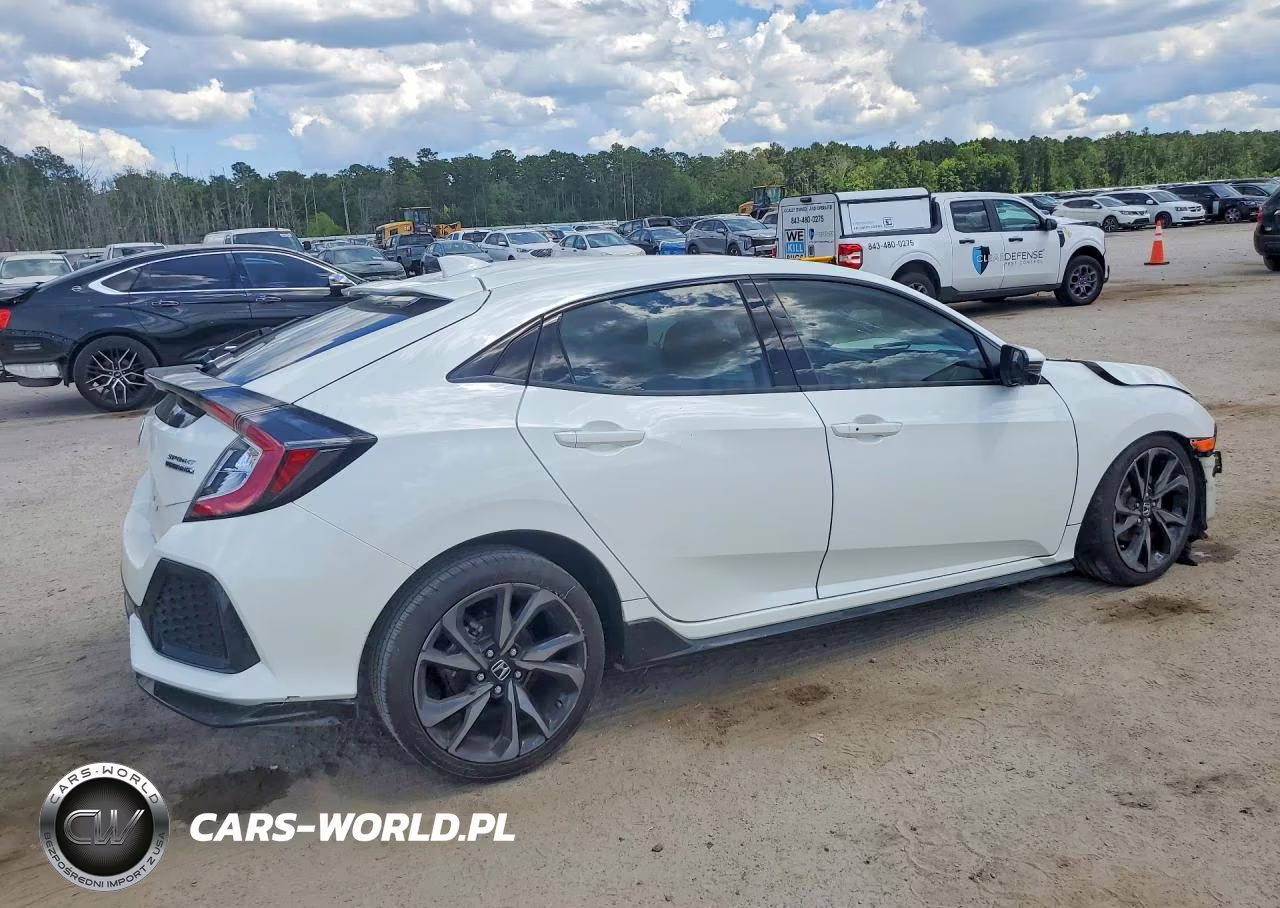 2017 Honda Civic Sport Touring VIN:SHHFK7H90HU230228 - 3