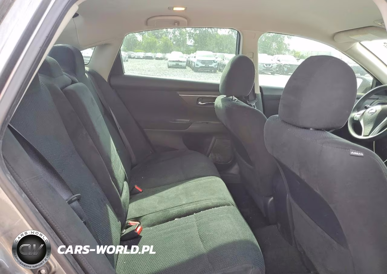 2015 Nissan Altima 2.5 S VIN:1N4AL3AP0FN332496 - 10