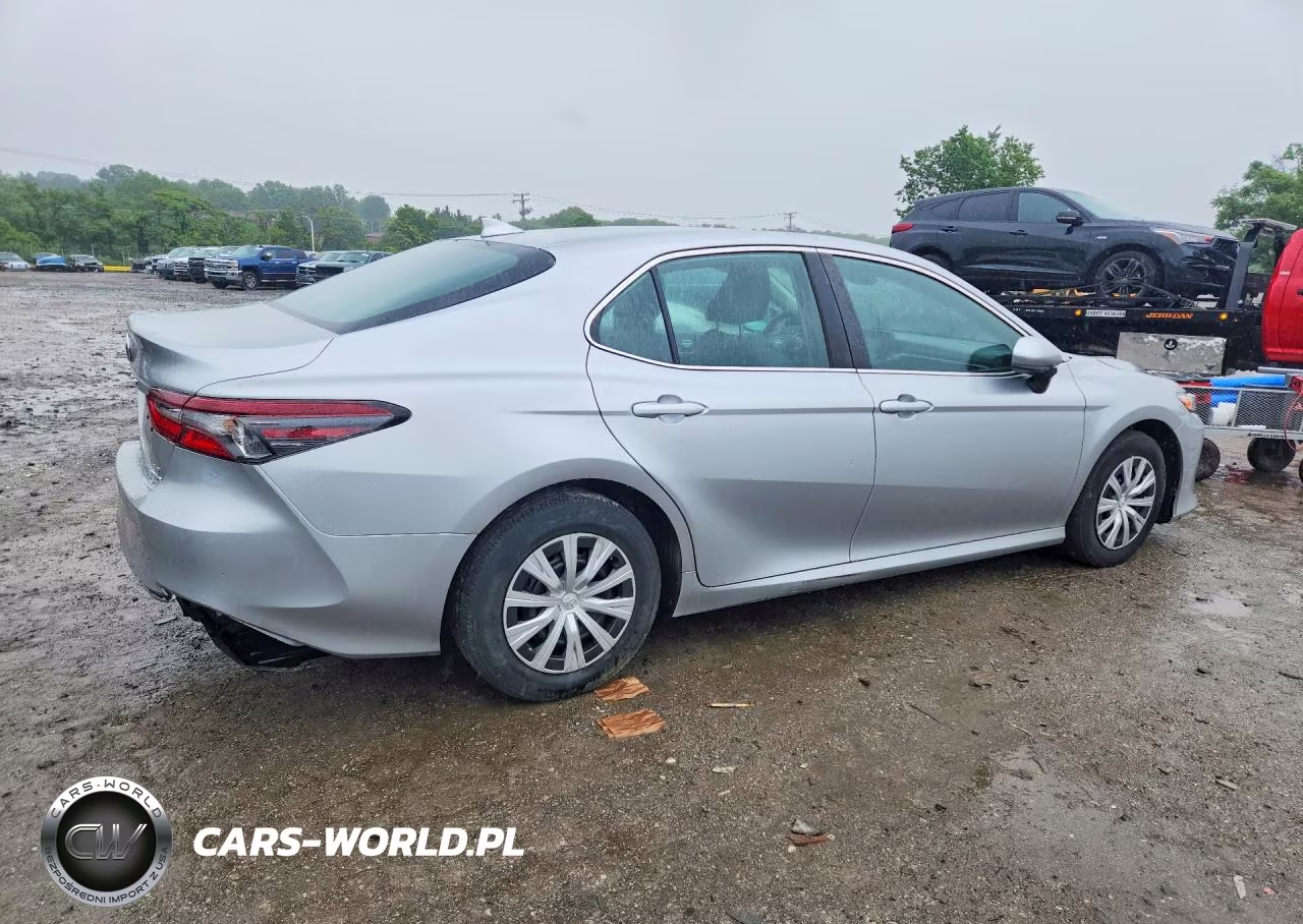 2022 Toyota Camry Le VIN:4T1C31AK8NU591619 - 3