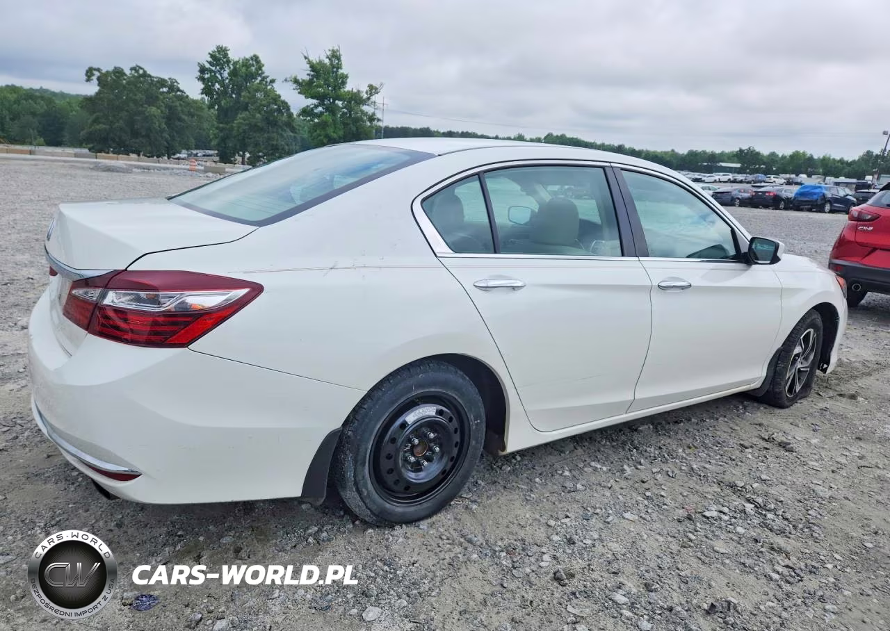 2017 Honda Accord Lx VIN:1HGCR2F38HA057604 - 3