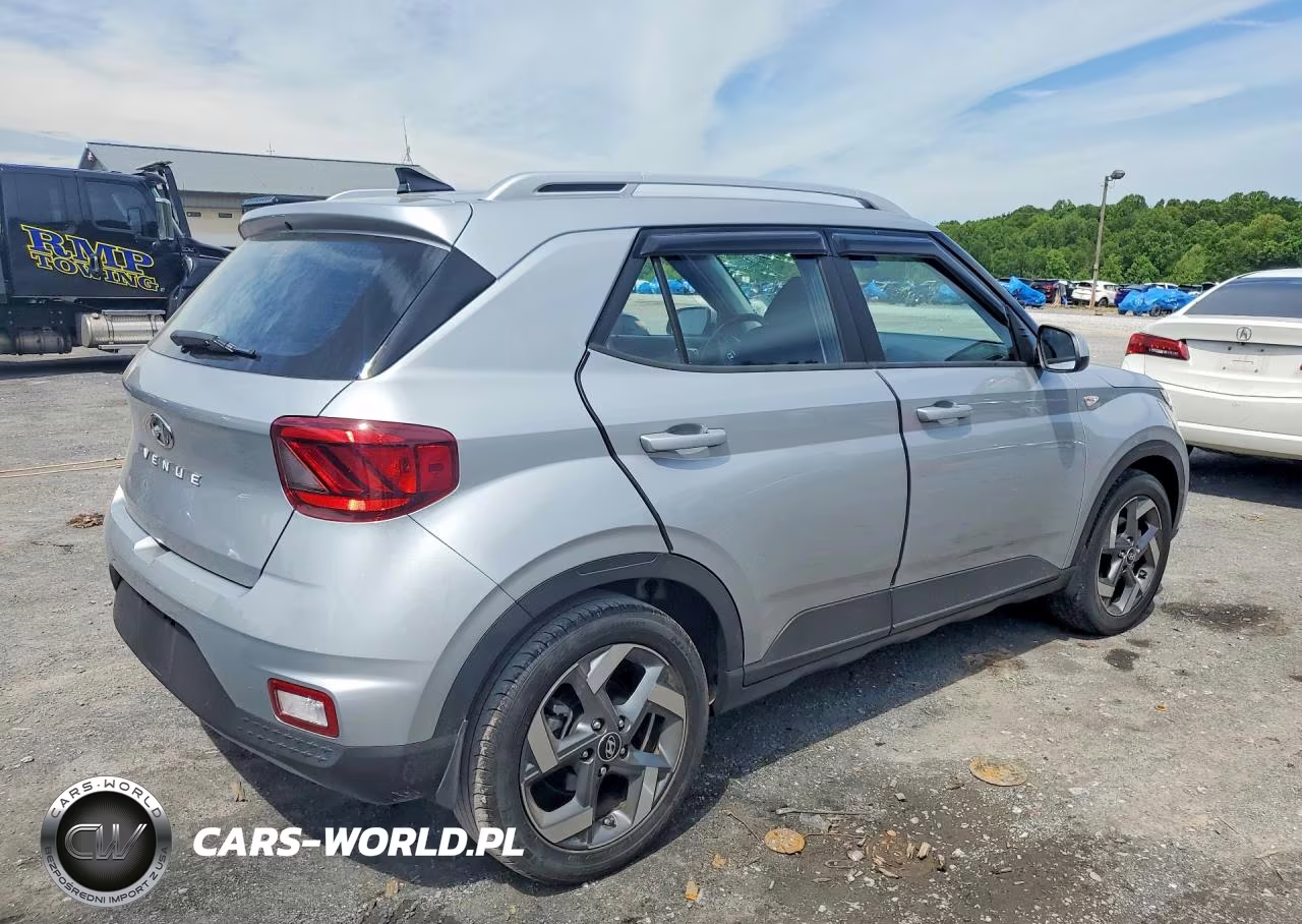 2022 Hyundai Venue VIN:KMHRC8A38NU160709 - 3