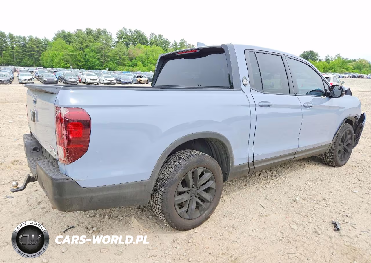 2023 Honda Ridgeline Sport VIN:5FPYK3F11PB047149 - 3