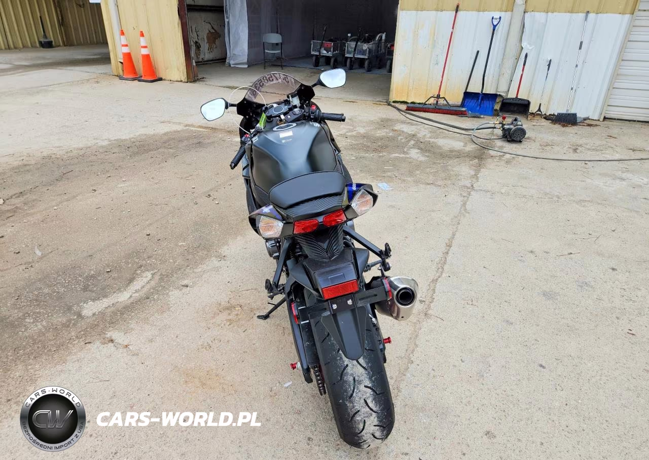 2026 Suzuki Gsx-R600 VIN:JS1GN7FA9T7100628 - 4