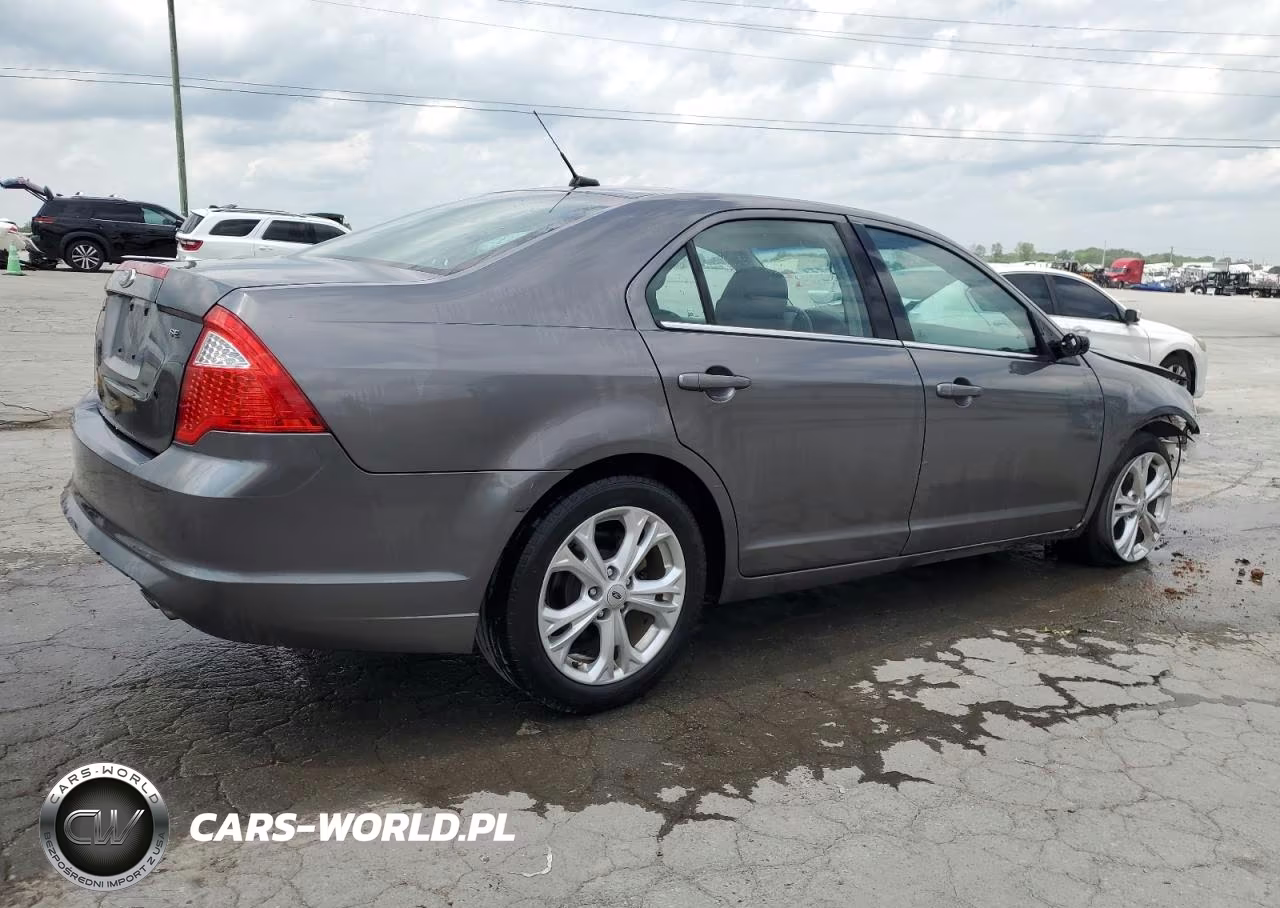 2012 Ford Fusion Se VIN:3FAHP0HA1CR407136 - 3