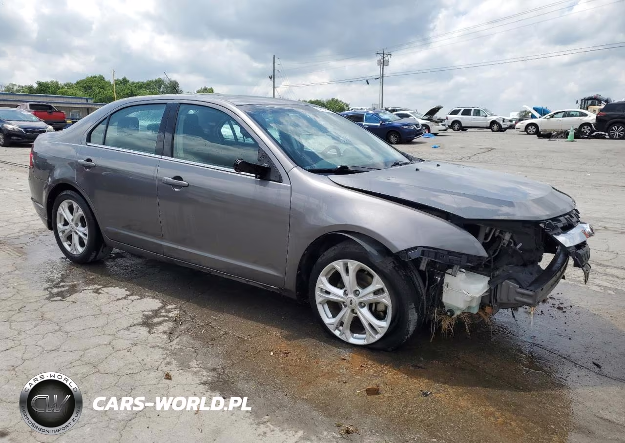 2012 Ford Fusion Se VIN:3FAHP0HA1CR407136 - 4