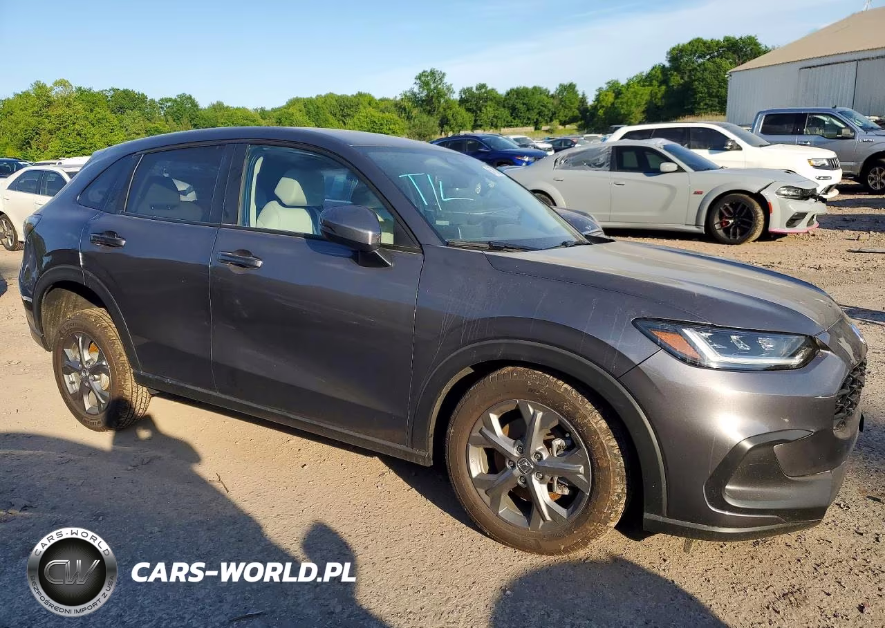 2026 Honda Hr-V Lx VIN:3CZRZ2H31TM742359 - 4