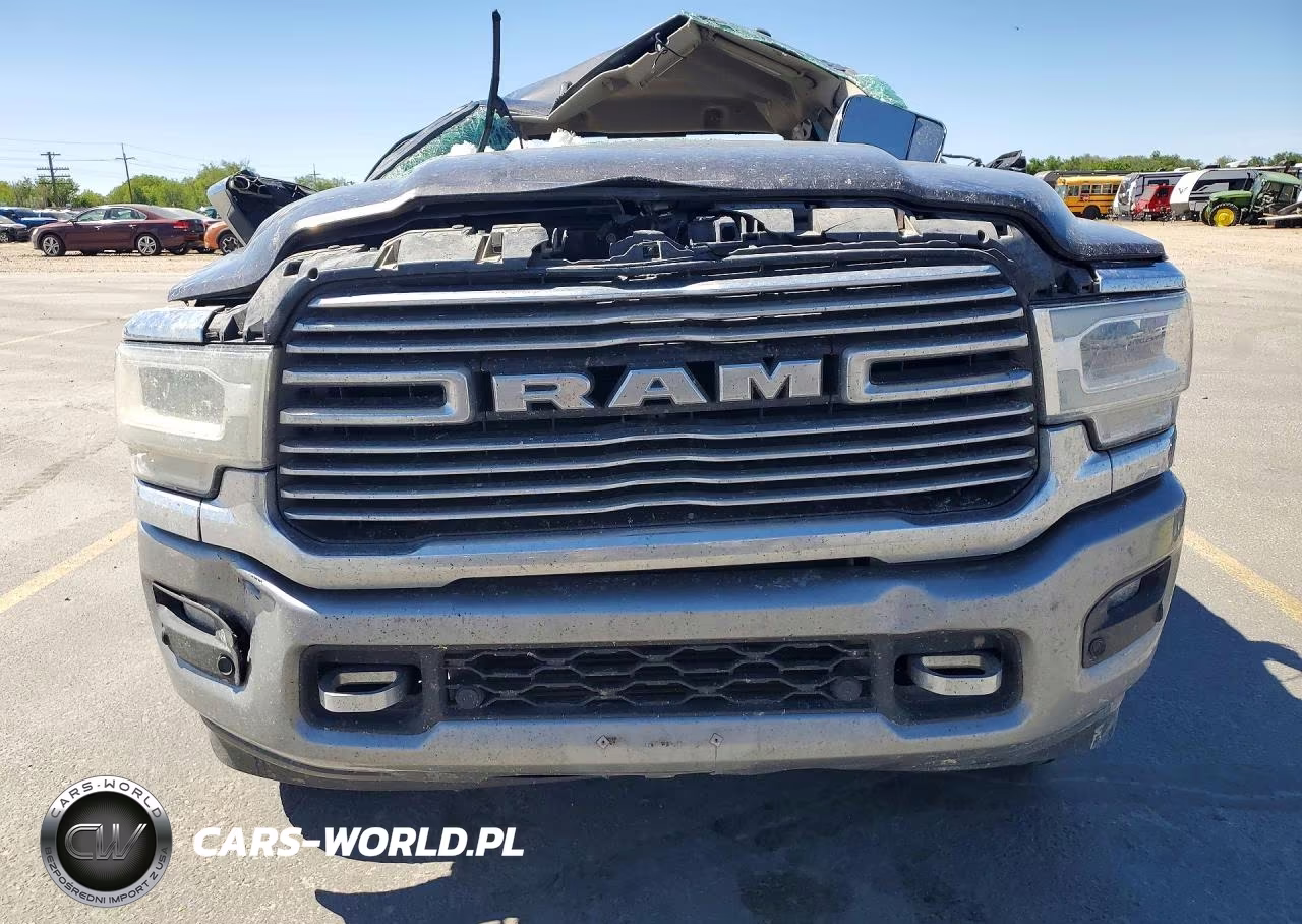 2021 Ram 2500 Laramie VIN:3C6UR5FL4MG697753 - 5