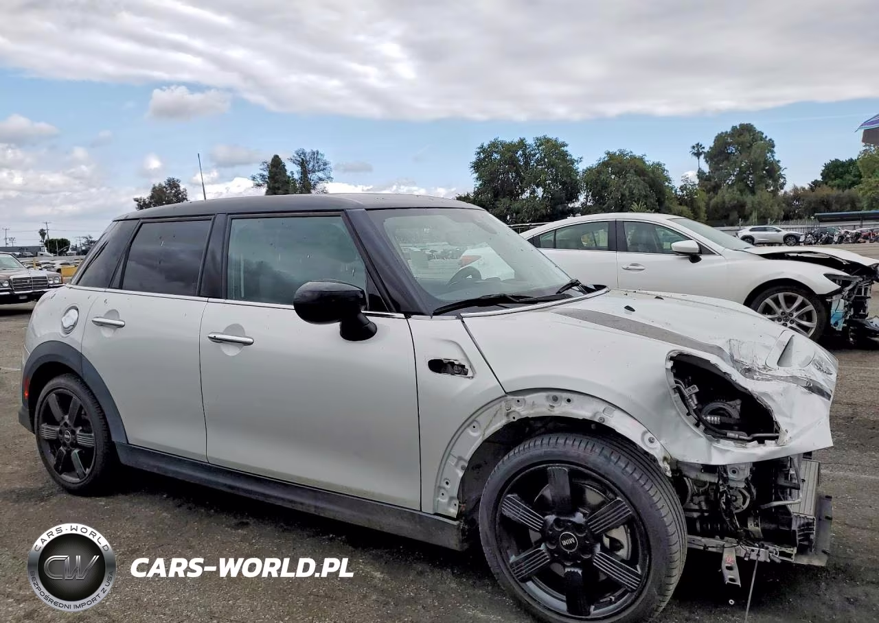 2023 Mini Cooper S VIN:WMW53DK01P2T48385 - 4