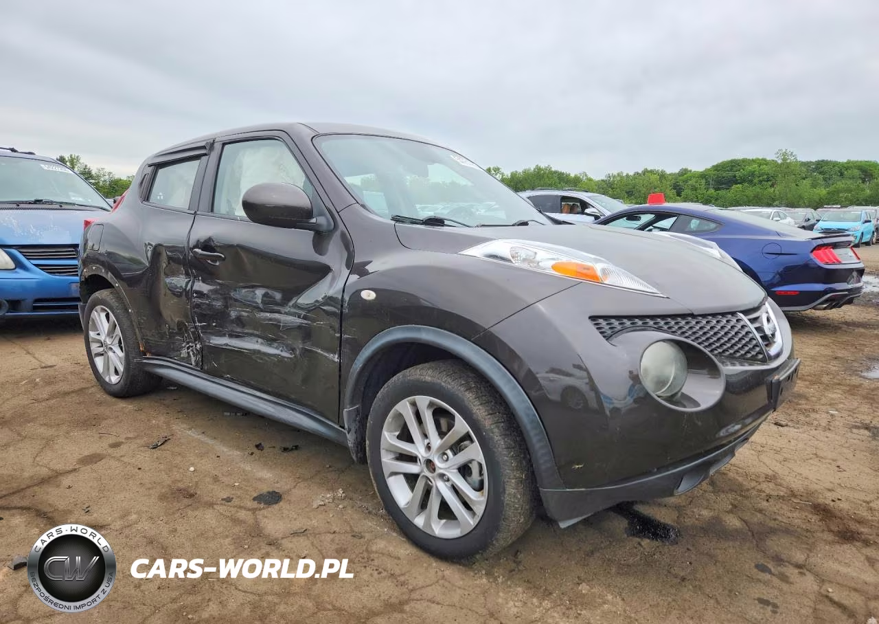 2011 Nissan Juke S VIN:JN8AF5MV7BT006860 - 4