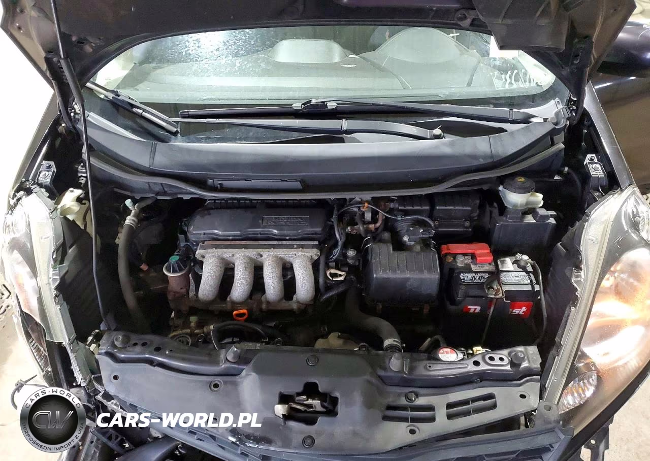 2013 Honda Fit Sport VIN:JHMGE8H58DC049450 - 11