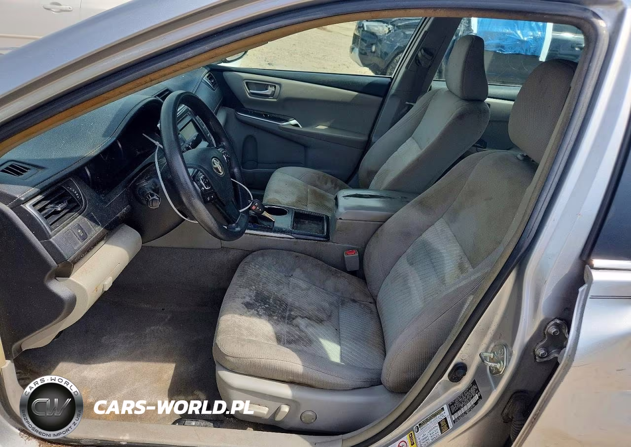 2017 Toyota Camry Le VIN:4T1BF1FKXHU451118 - 7