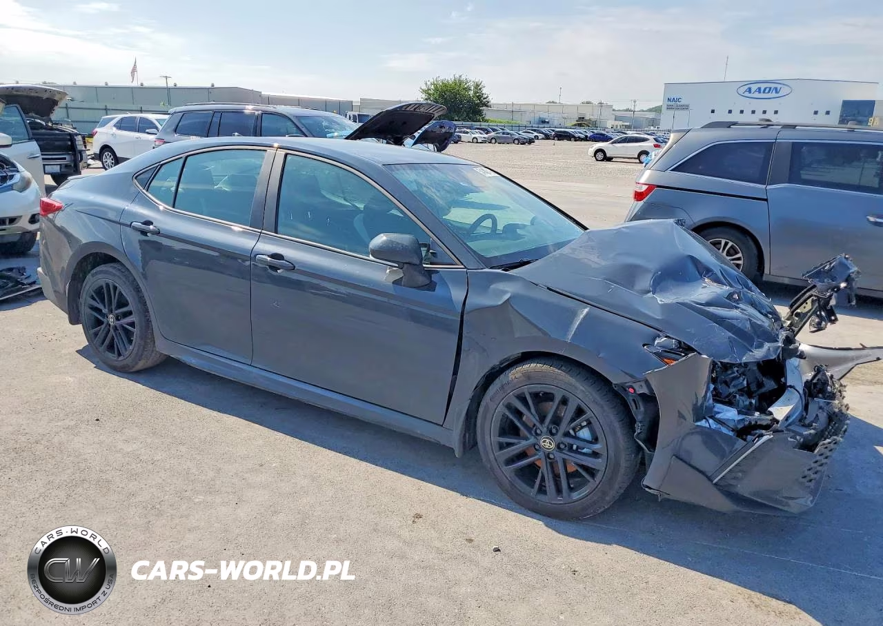 2025 Toyota Camry Se VIN:4T1DAACKXSU644601 - 4