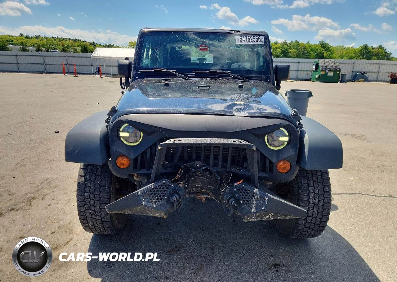 2012 Jeep Wrangler Sport VIN:1C4GJWAG9CL250429 - 5