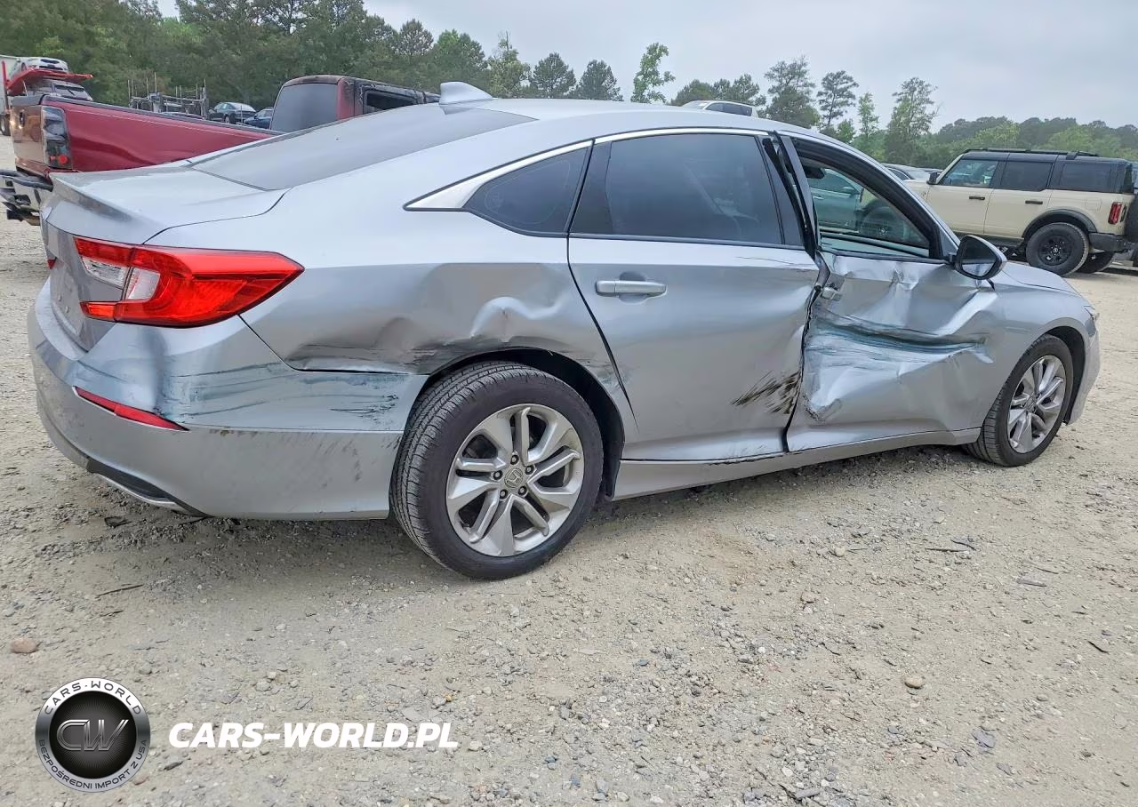 2018 Honda Accord Lx VIN:1HGCV1F14JA138562 - 3
