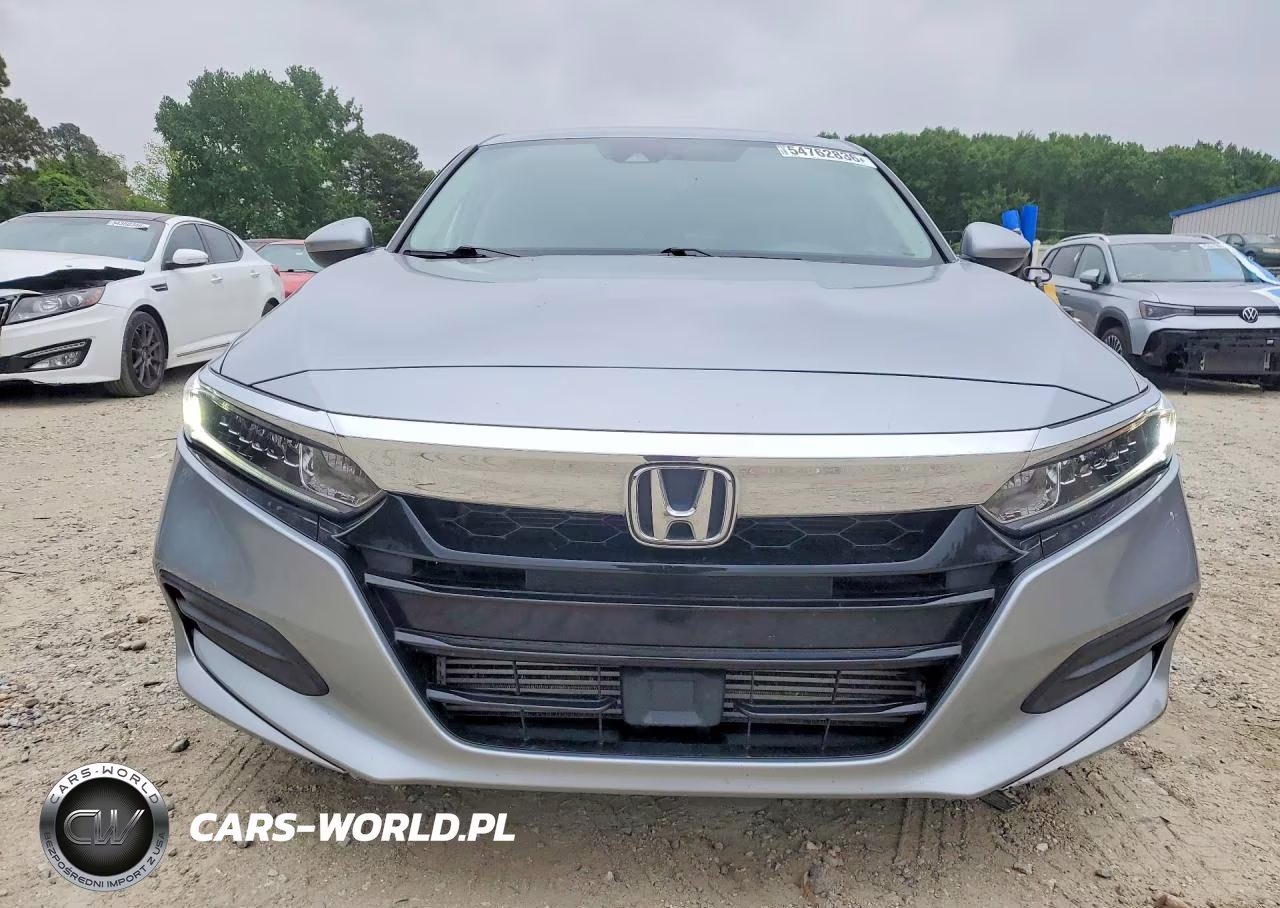 2018 Honda Accord Lx VIN:1HGCV1F14JA138562 - 5