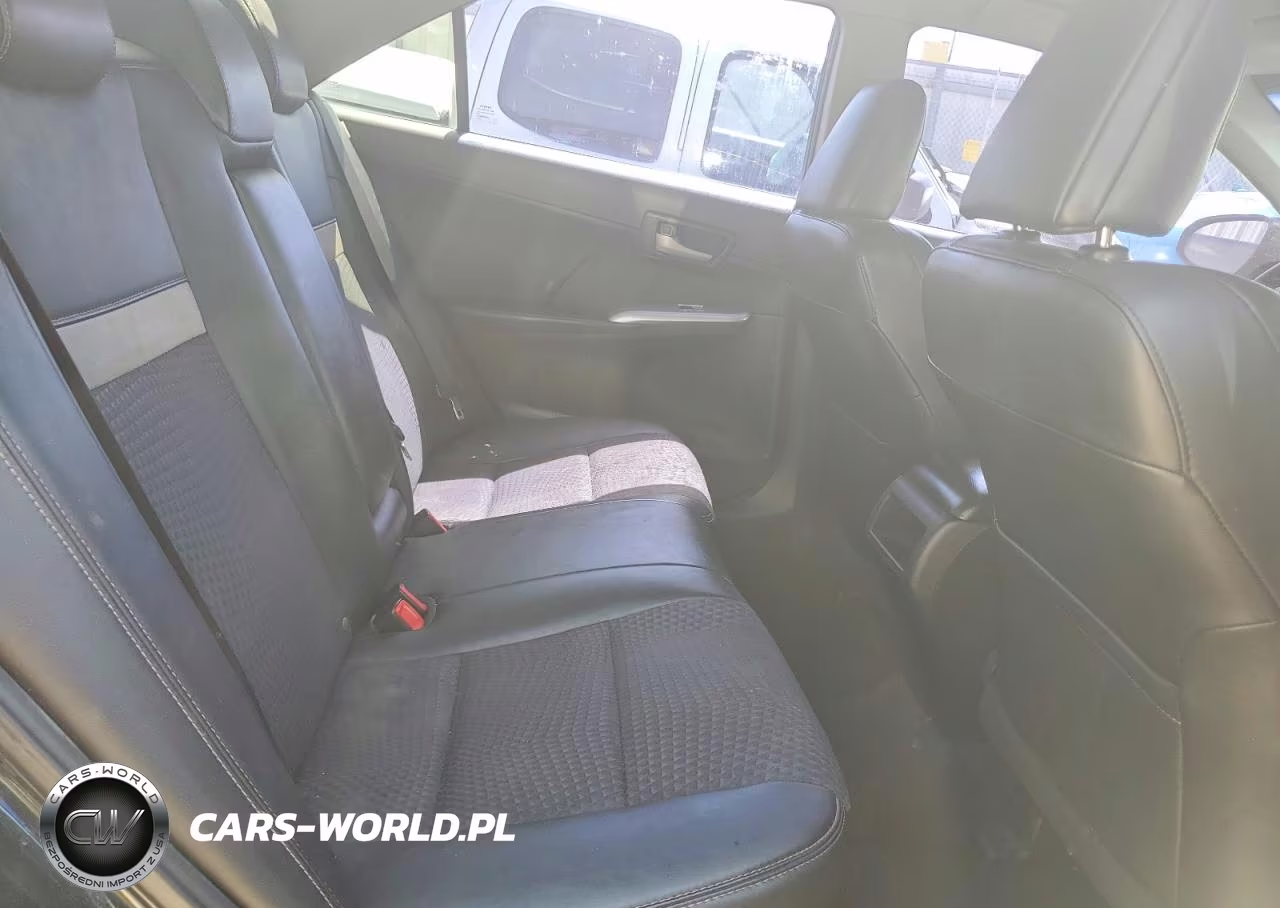 2014 Toyota Camry Se VIN:4T1BF1FK2EU443865 - 10