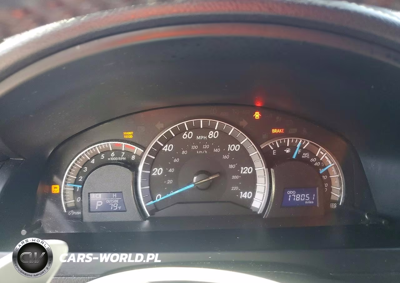 2014 Toyota Camry Se VIN:4T1BF1FK2EU443865 - 9