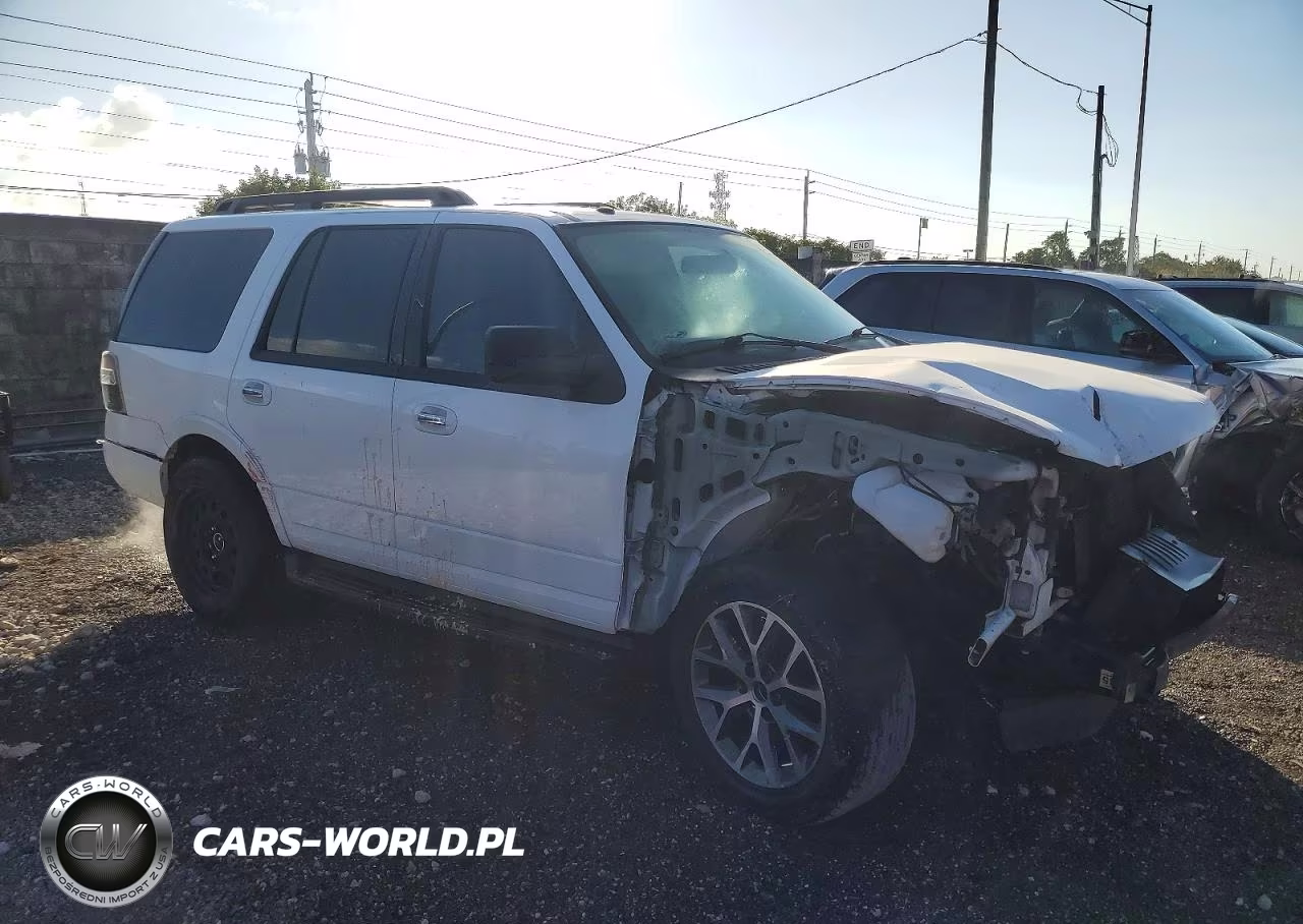 2015 Ford Expedition Xlt VIN:1FMJU1HT1FEF18896 - 4