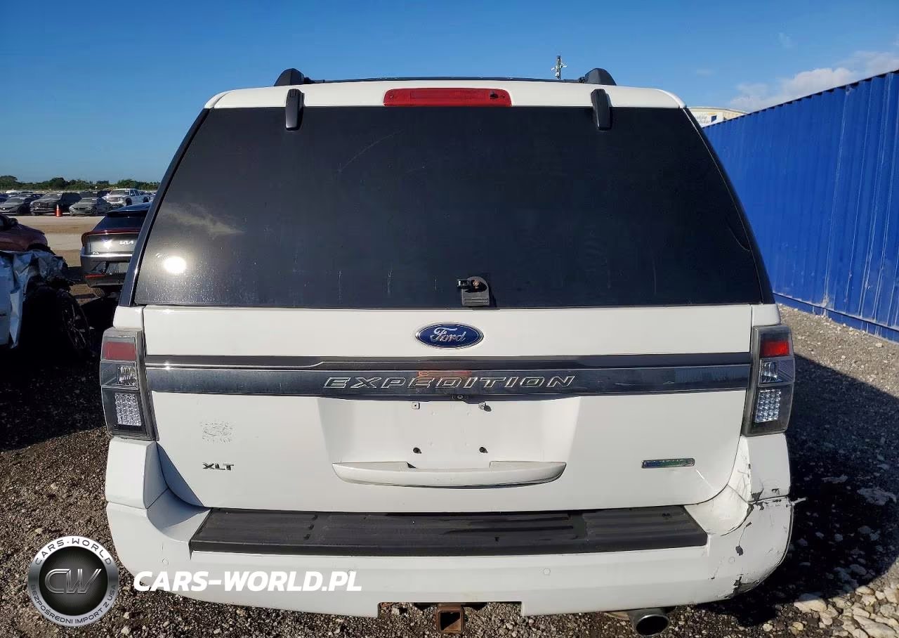 2015 Ford Expedition Xlt VIN:1FMJU1HT1FEF18896 - 6