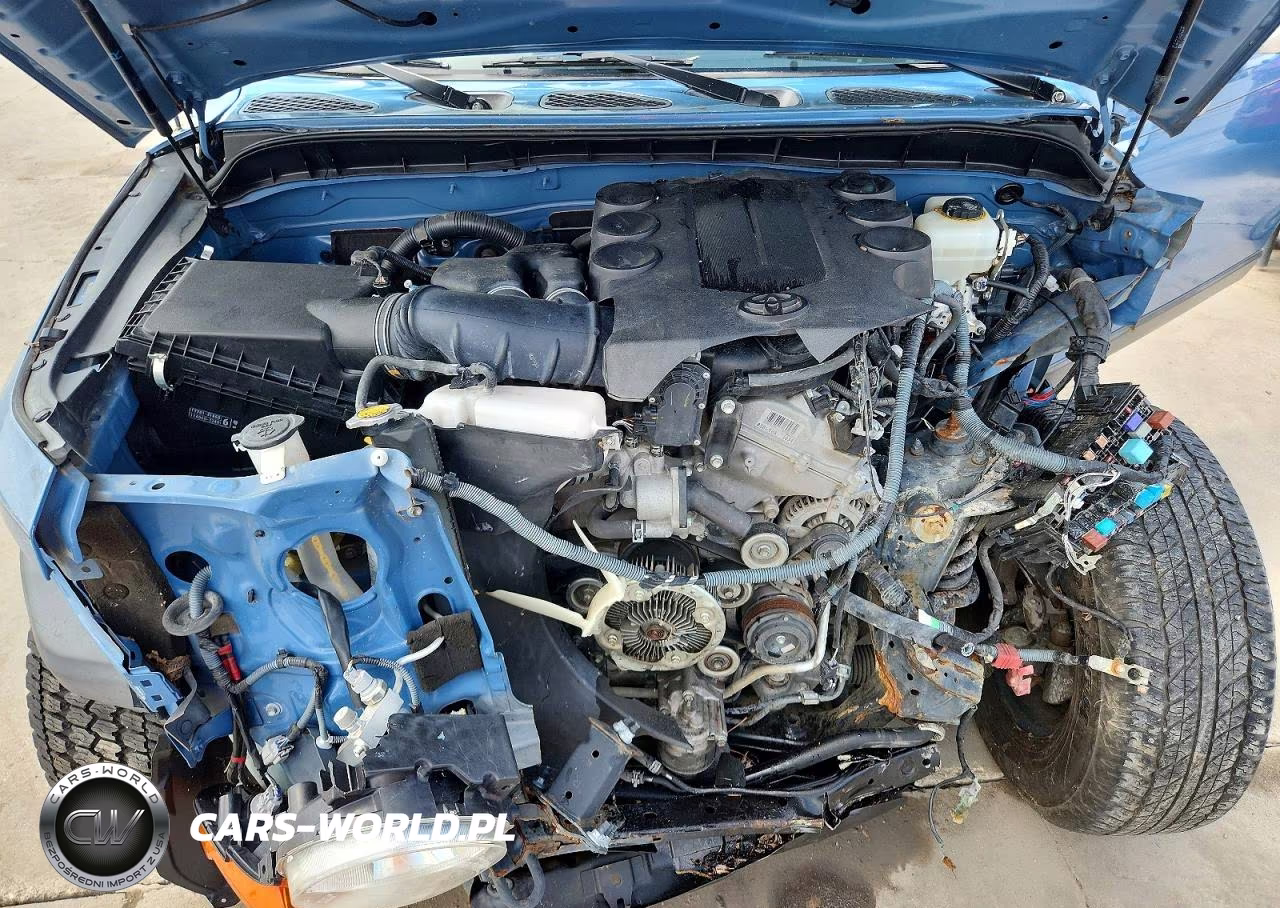 2012 Toyota Fj Cruiser Base VIN:JTEZU4BF0CK012528 - 12