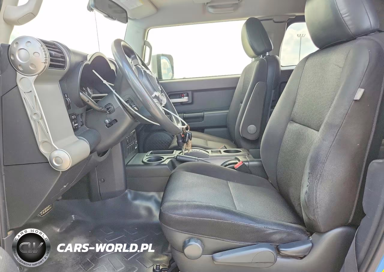 2012 Toyota Fj Cruiser Base VIN:JTEZU4BF0CK012528 - 7