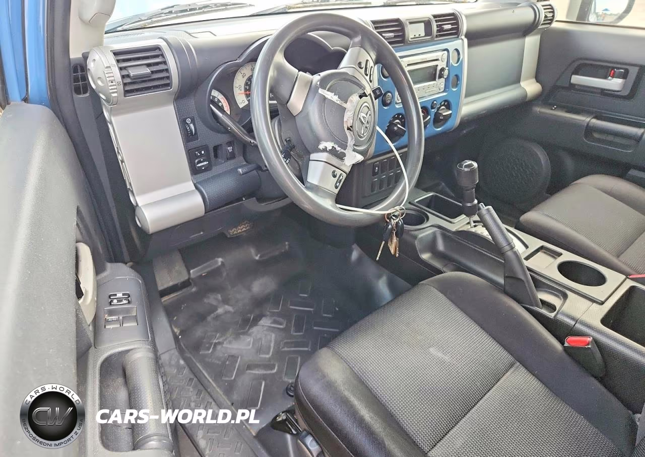2012 Toyota Fj Cruiser Base VIN:JTEZU4BF0CK012528 - 8