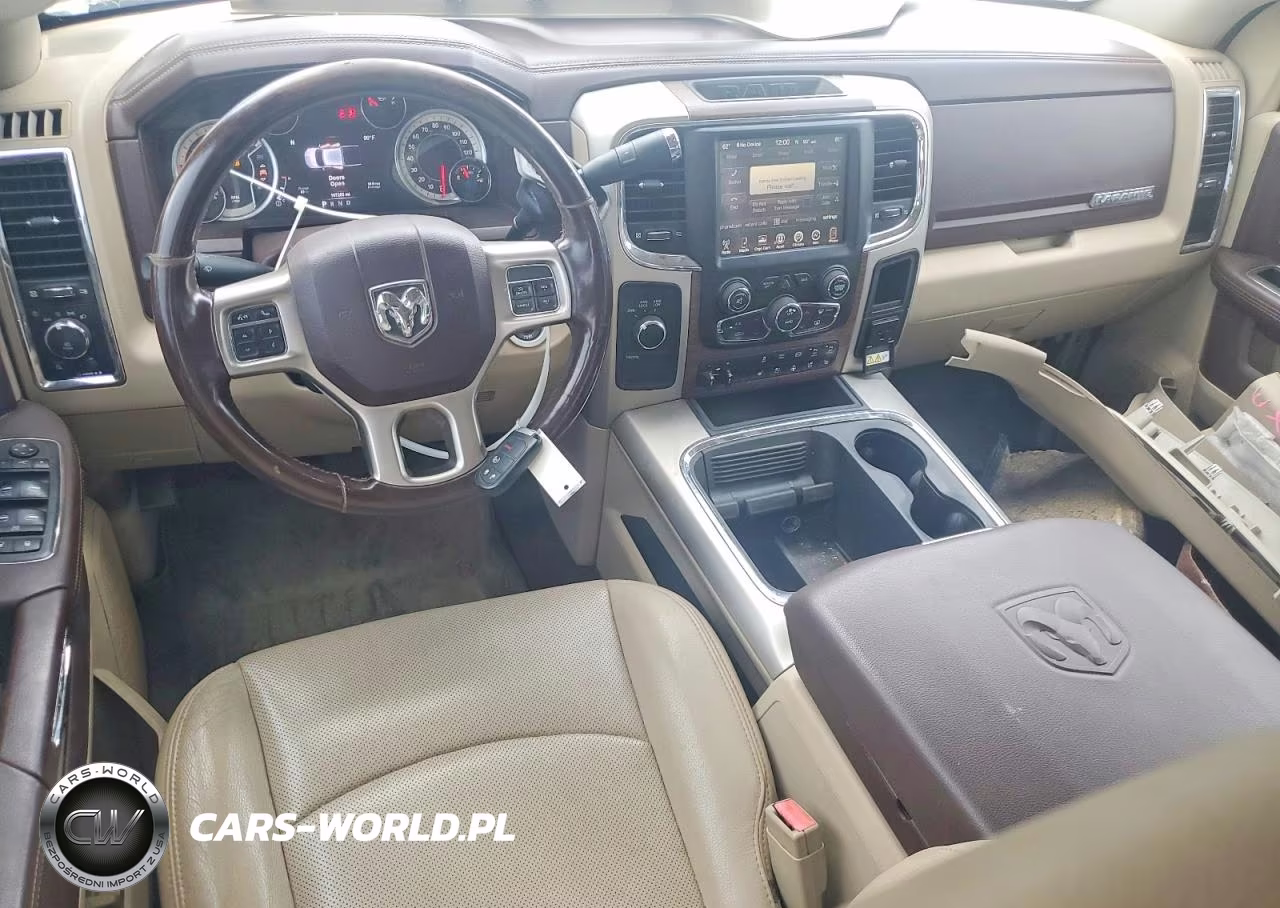 2017 Ram 3500 Laramie VIN:3C63RRJL9HG770342 - 8